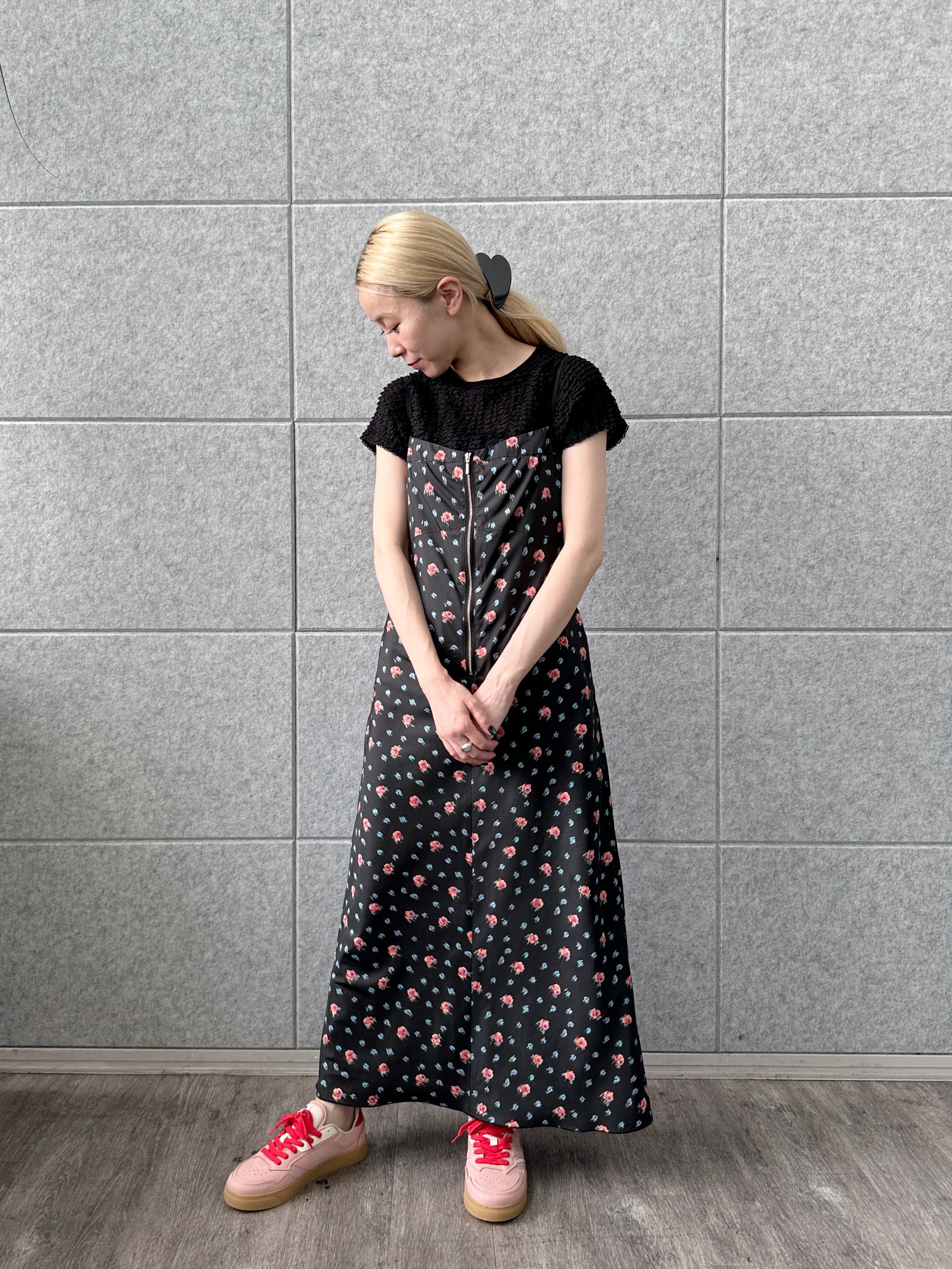 Buyer sakkoさんの「CODE A｜frill mini tee」を使ったコーディネート