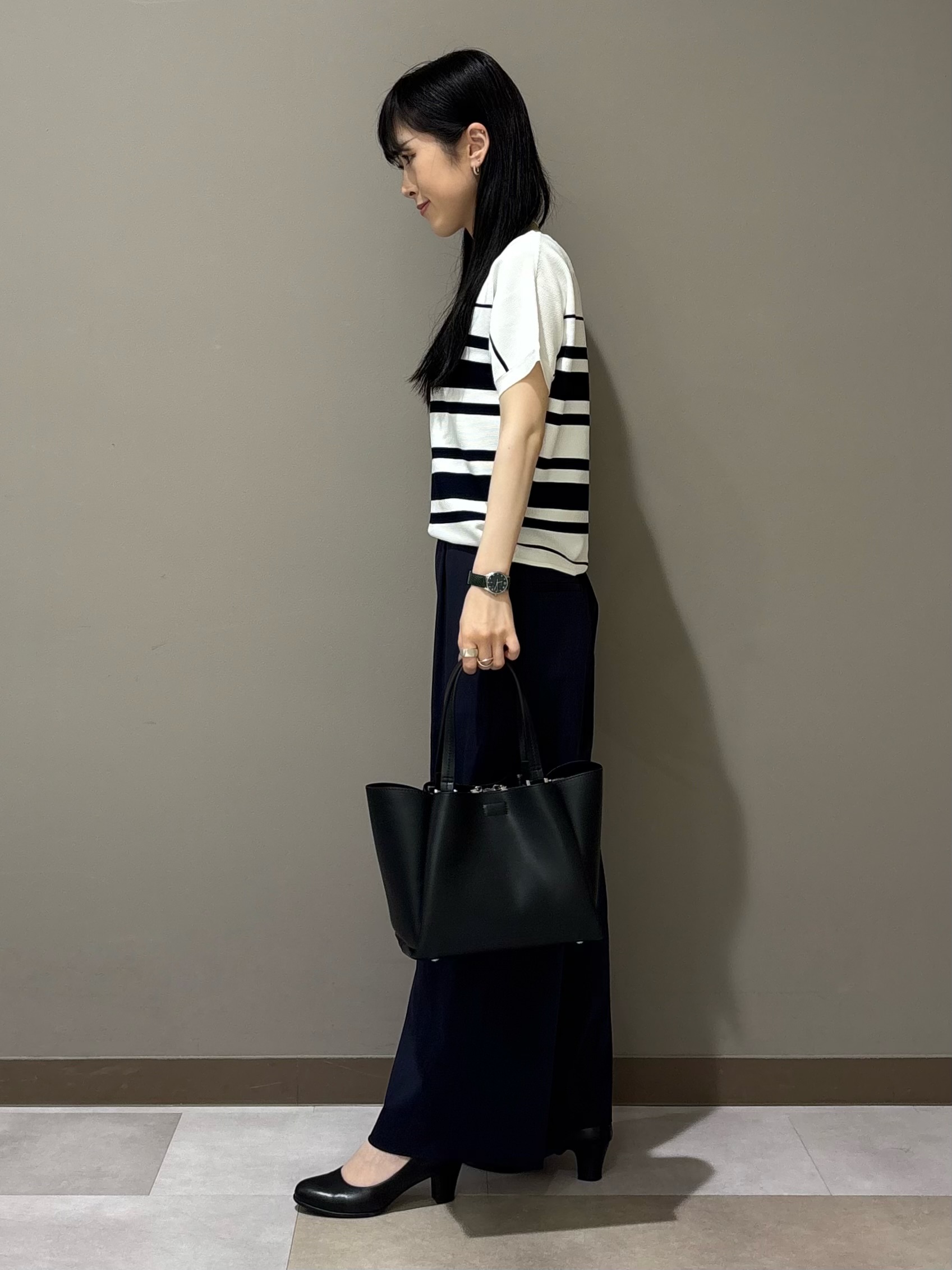 KEIKOさんの「INDIVI｜【UVケア】着流しミドル丈カーディガンジャージ」を使ったコーディネート