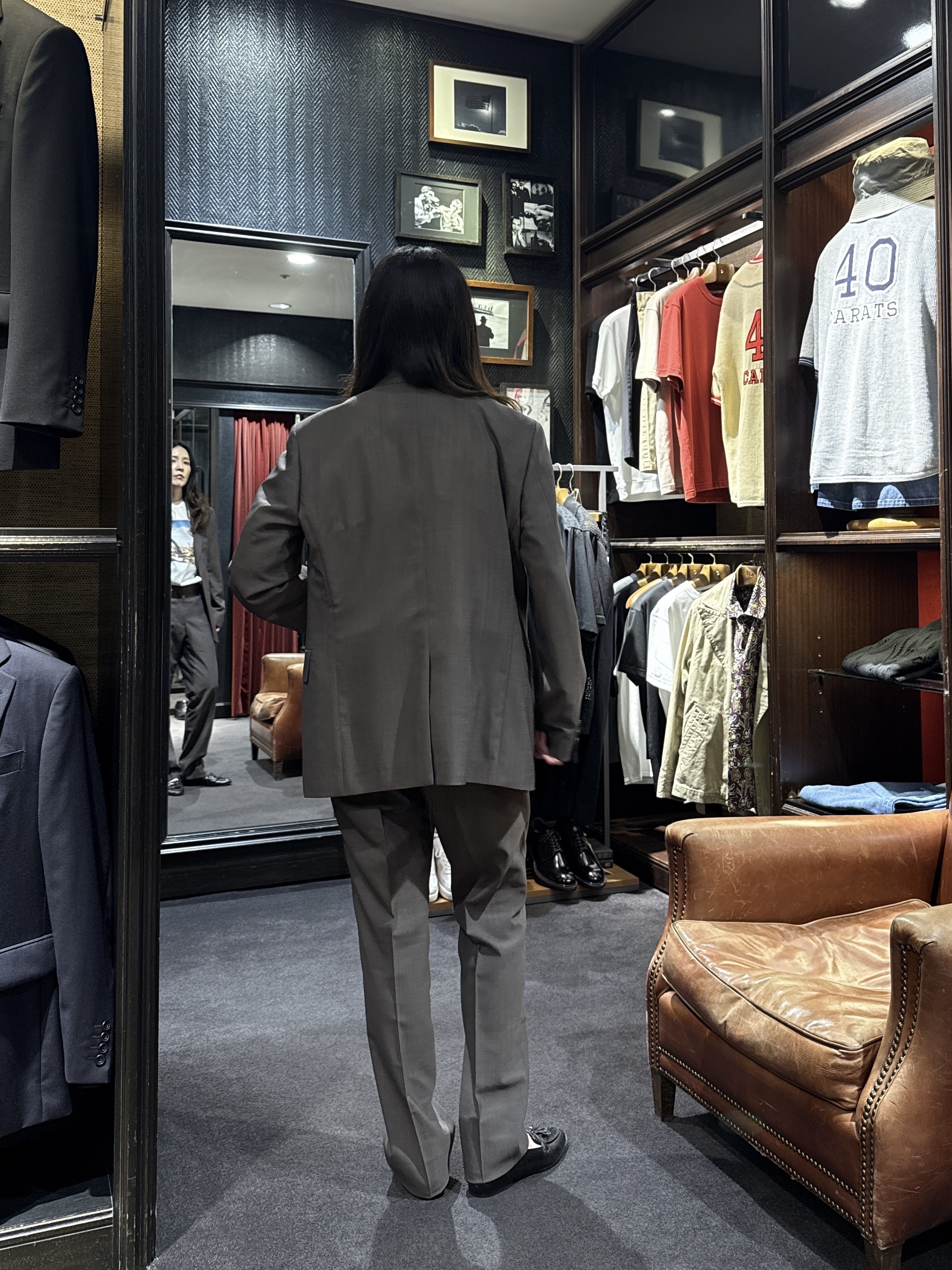神野（jinno）さんの「TAKEO KIKUCHI｜【BOWLER HAT LABEL】トロピカルシャンブレージャケット」を使ったコーディネート