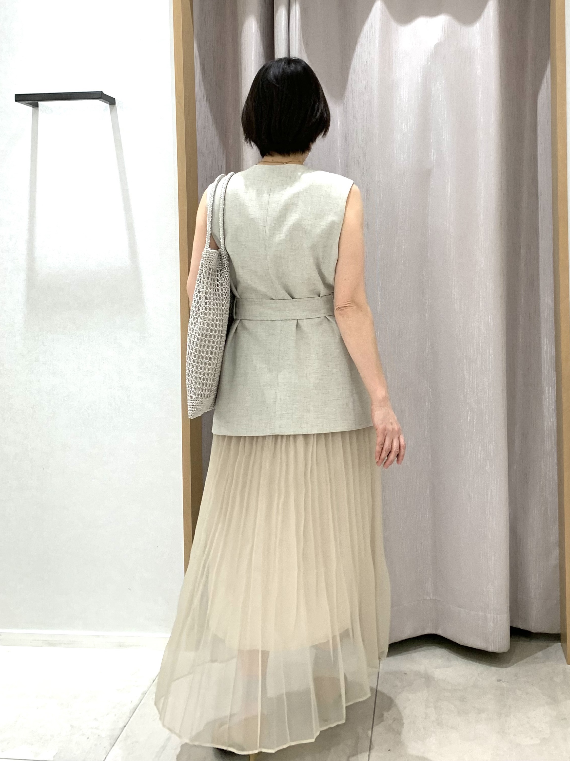 ちーさんの「UNTITLED｜【セットアップ可/UV/接触冷感】スラブキーネックジレ」を使ったコーディネート