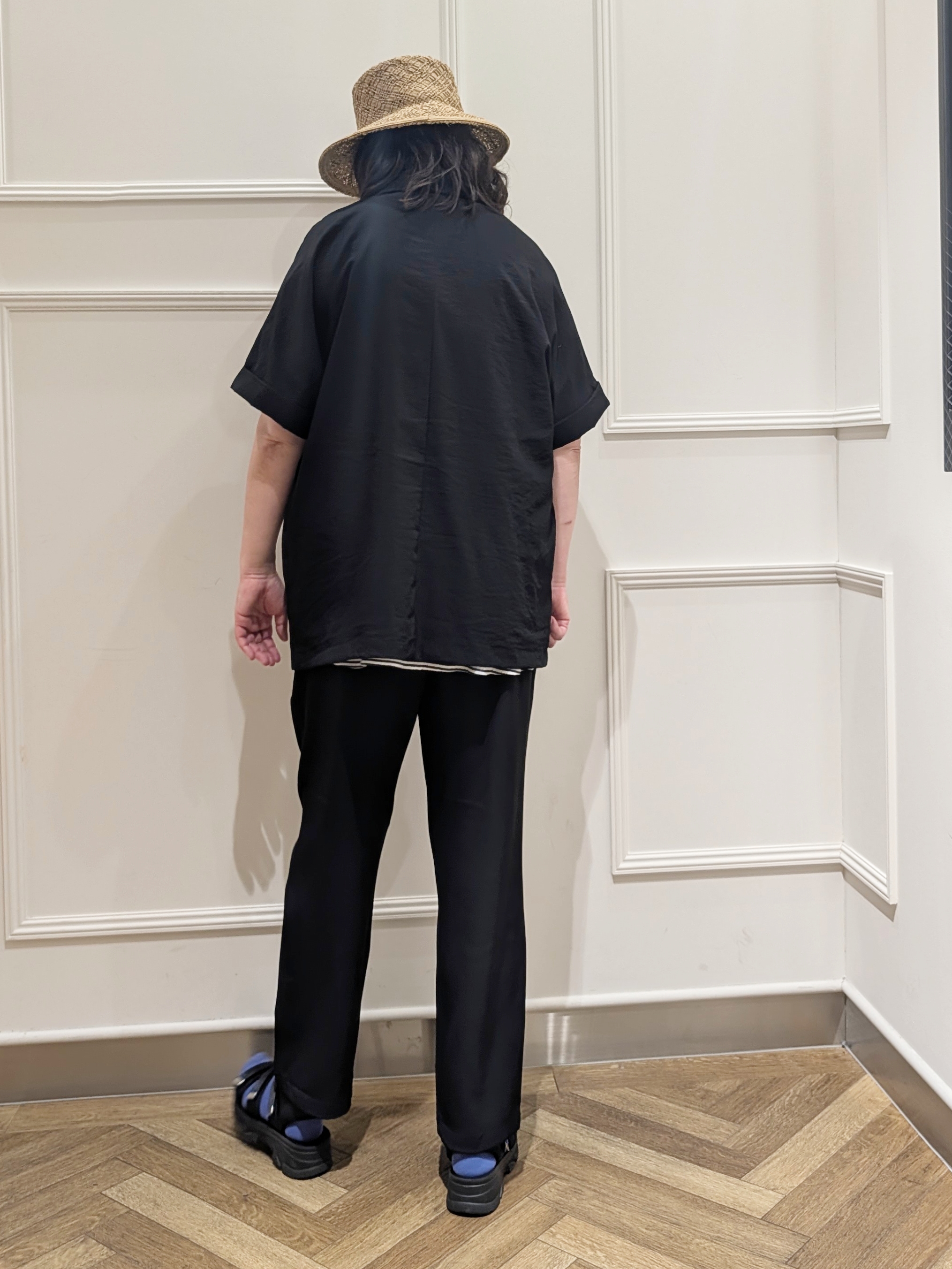 Pさんの「SHOO･LA･RUE｜【洗濯機可】ぽこぽこさらさら アソートTシャツ」を使ったコーディネート