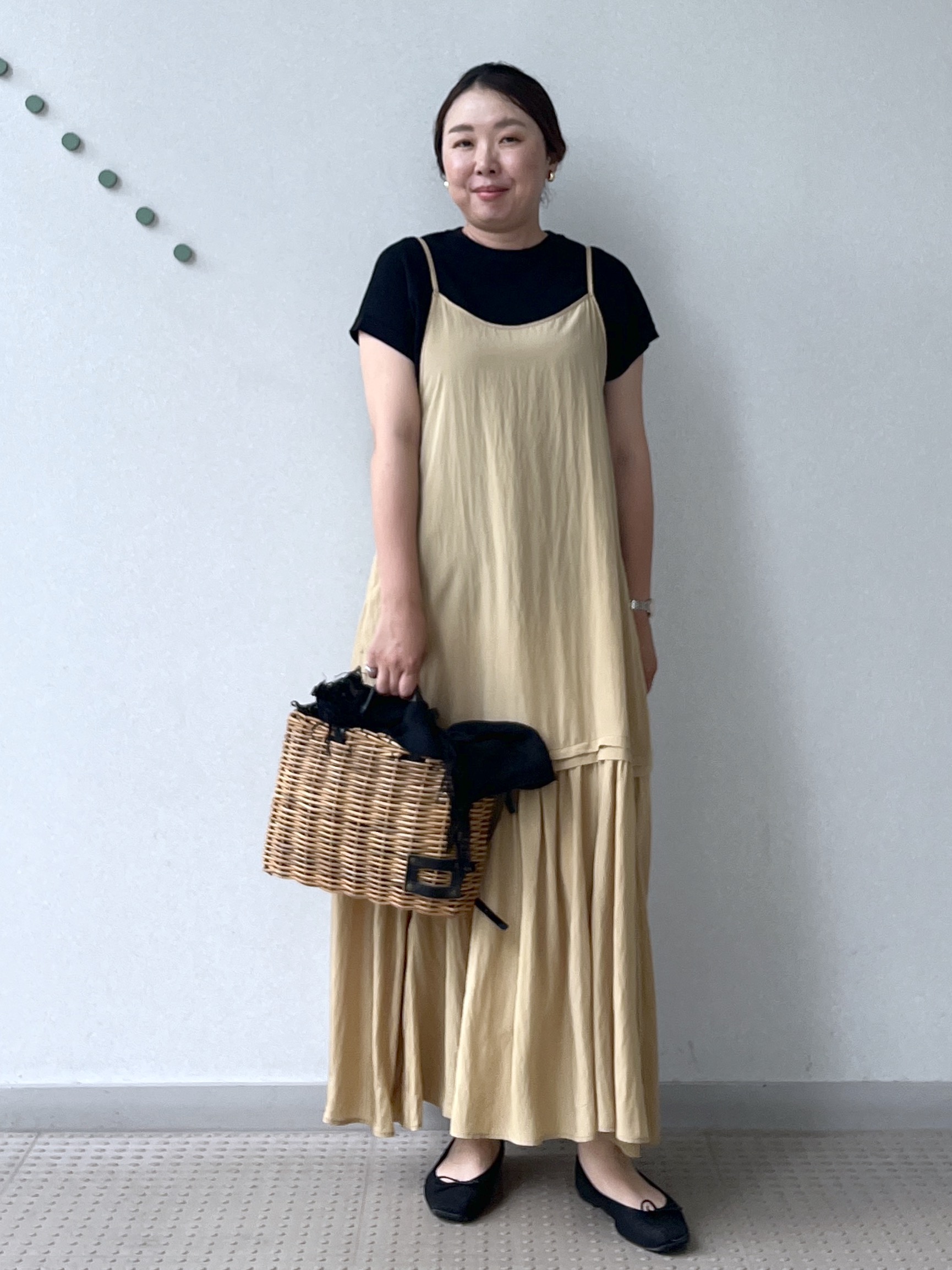 Soeさんの「DRESSTERIOR｜【ウォッシャブル】ワッシャーボリュームフレアキャミワンピース」を使ったコーディネート