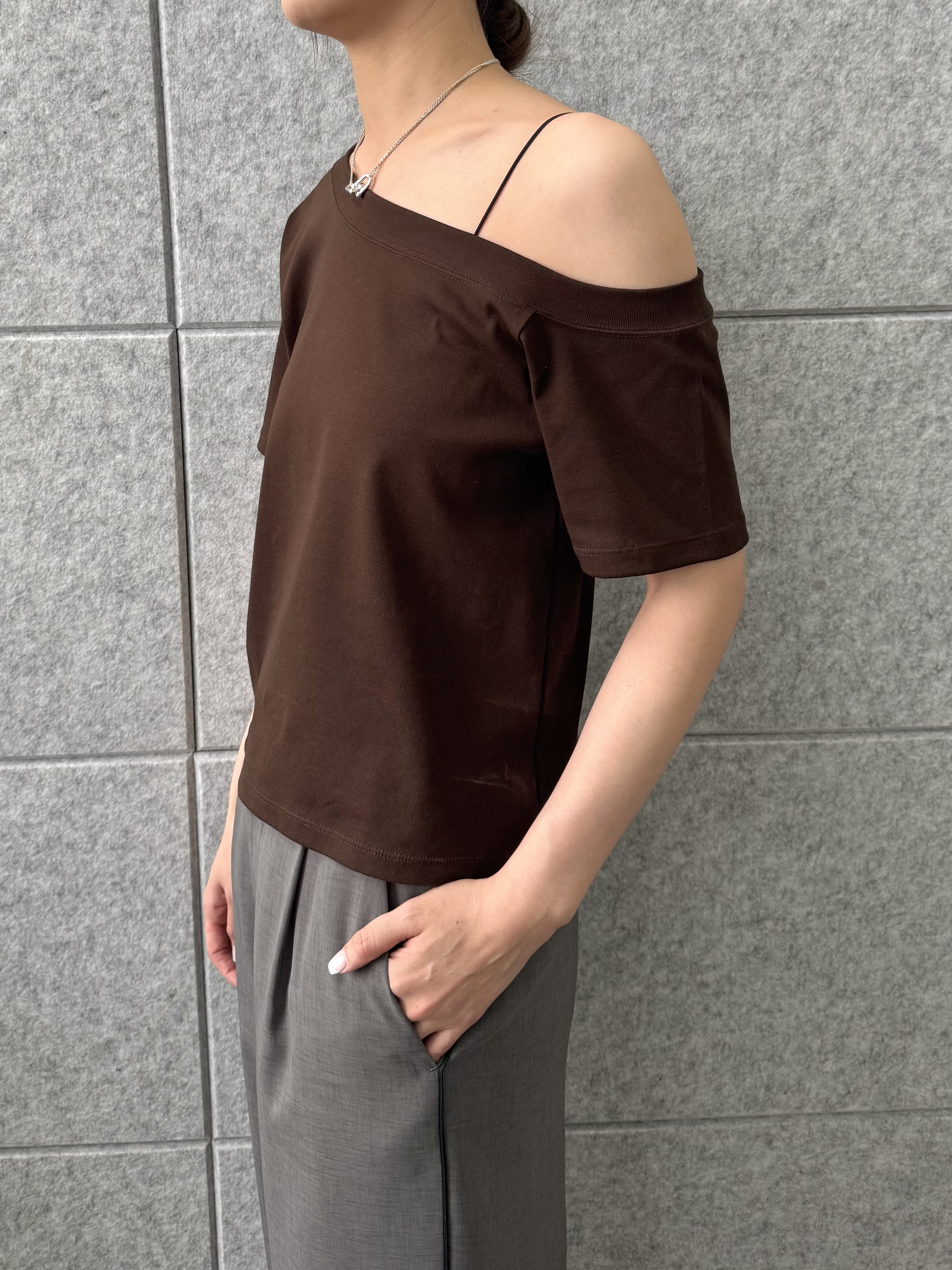 uchi__yamaさんの「CODE A｜PROTAGONISTA｜asymmetry tee」を使ったコーディネート