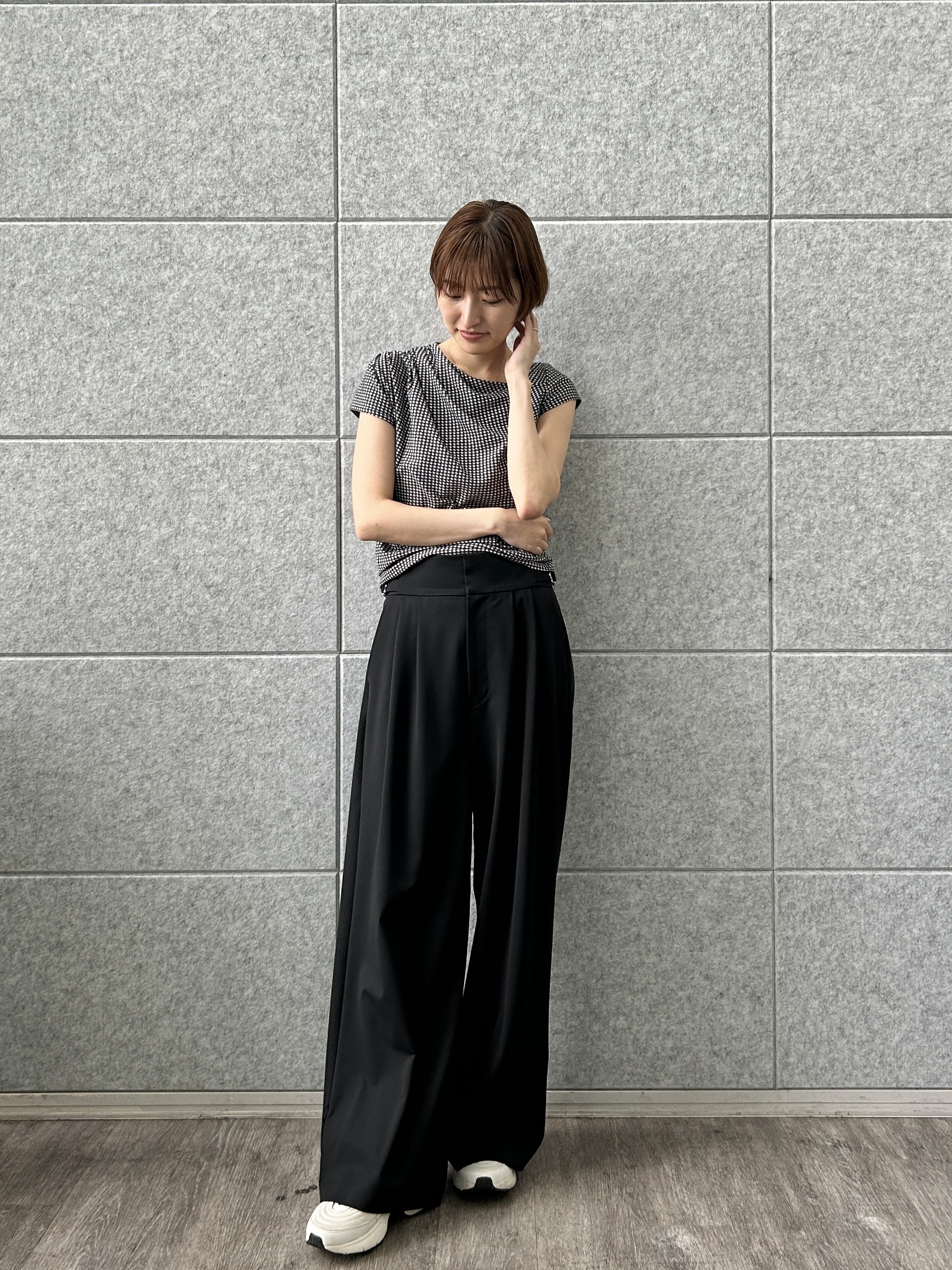 harunaさんの「CODE A｜◆gingham edge tops」を使ったコーディネート