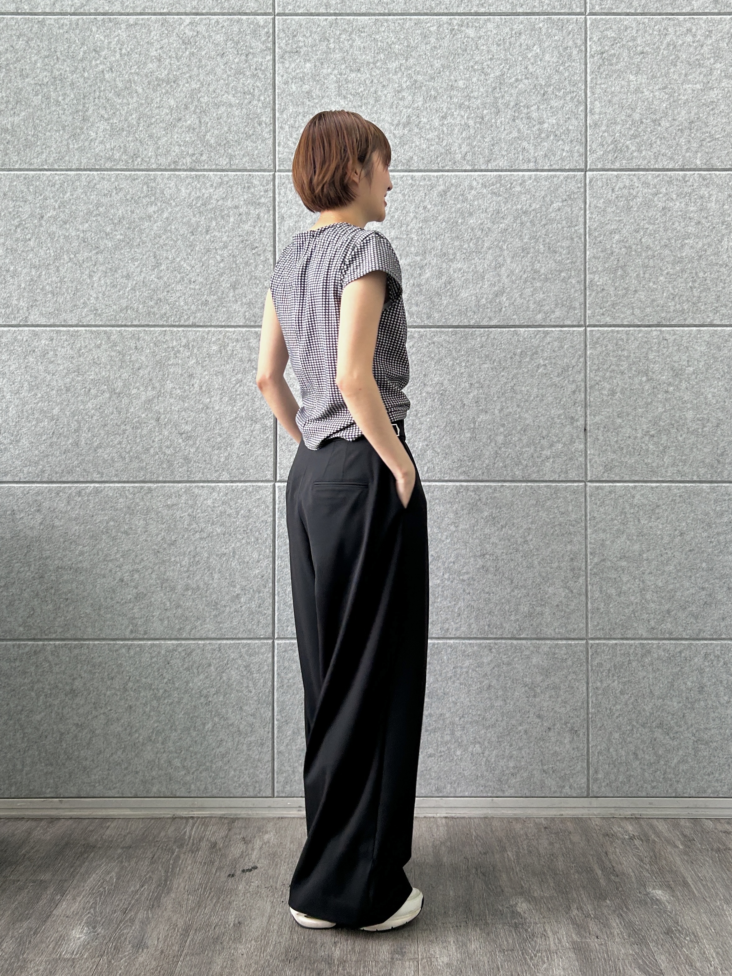 harunaさんの「CODE A｜◆gingham edge tops」を使ったコーディネート