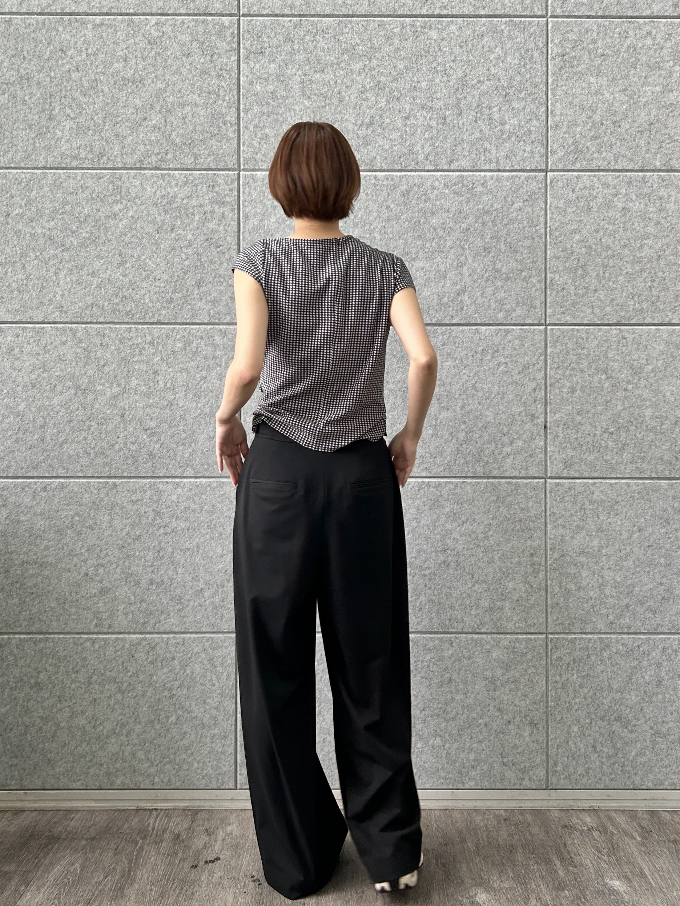 harunaさんの「CODE A｜◆gingham edge tops」を使ったコーディネート