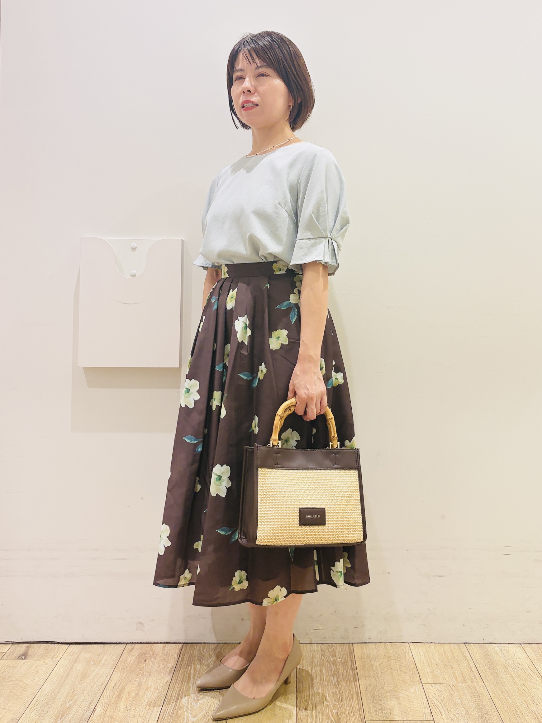 YUKOさんの「index｜【接触冷感／吸水速乾】タックパフスリーブブラウス《防シワ／洗濯機OK／XS～3L／8col》」を使ったコーディネート