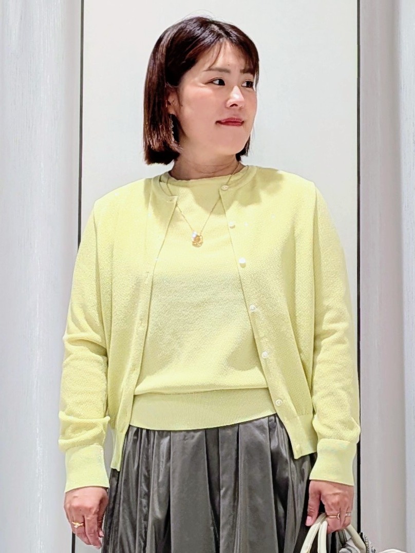 Onumaさんの「UNTITLED｜◆【アンサンブル可】ラメ混クルーネックカーディガン」を使ったコーディネート