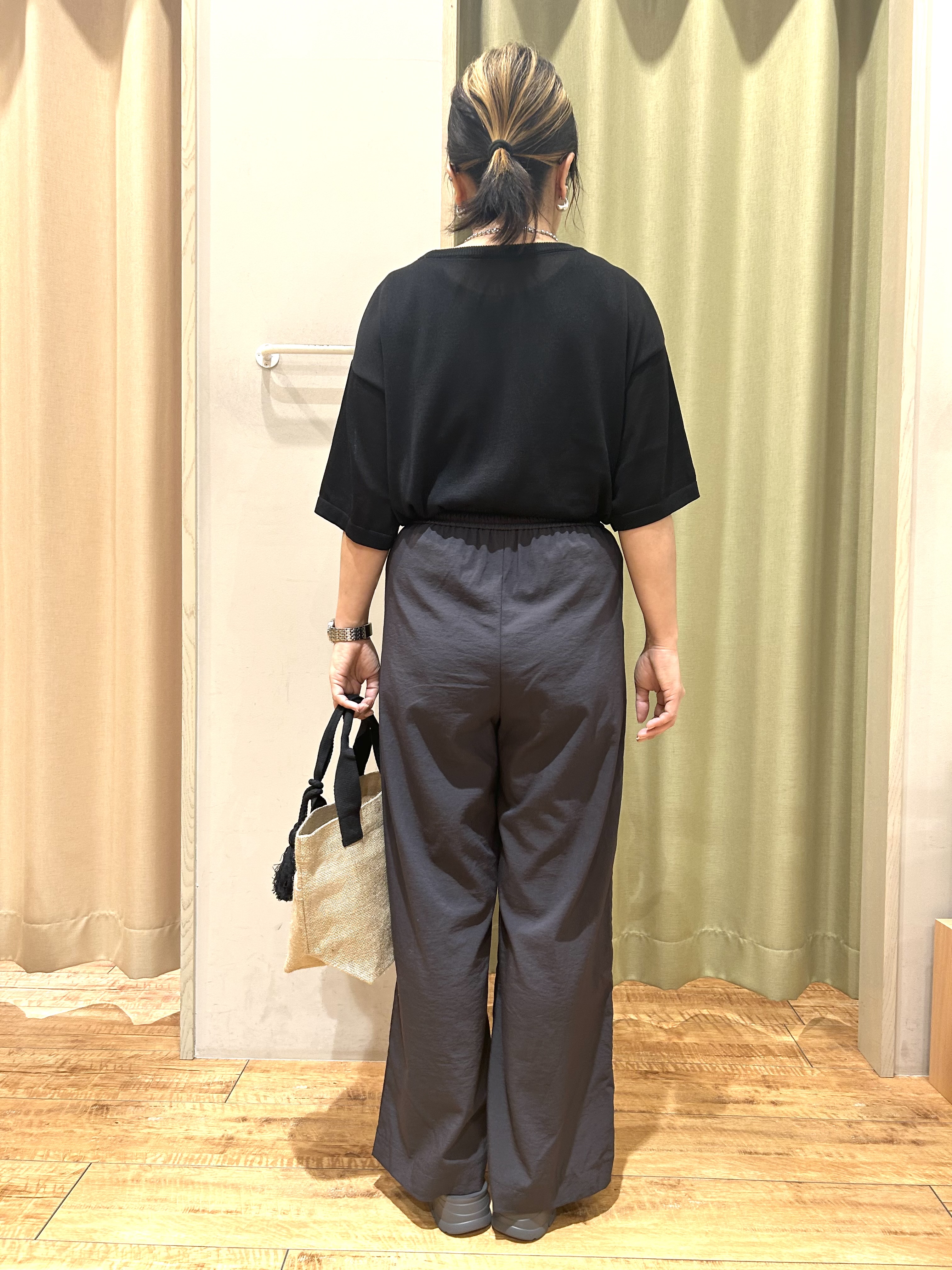 Kawa-sanさんの「SHOO･LA･RUE｜【体型カバー】程よい透け感 デザインアソート 5分袖シアーニット」を使ったコーディネート