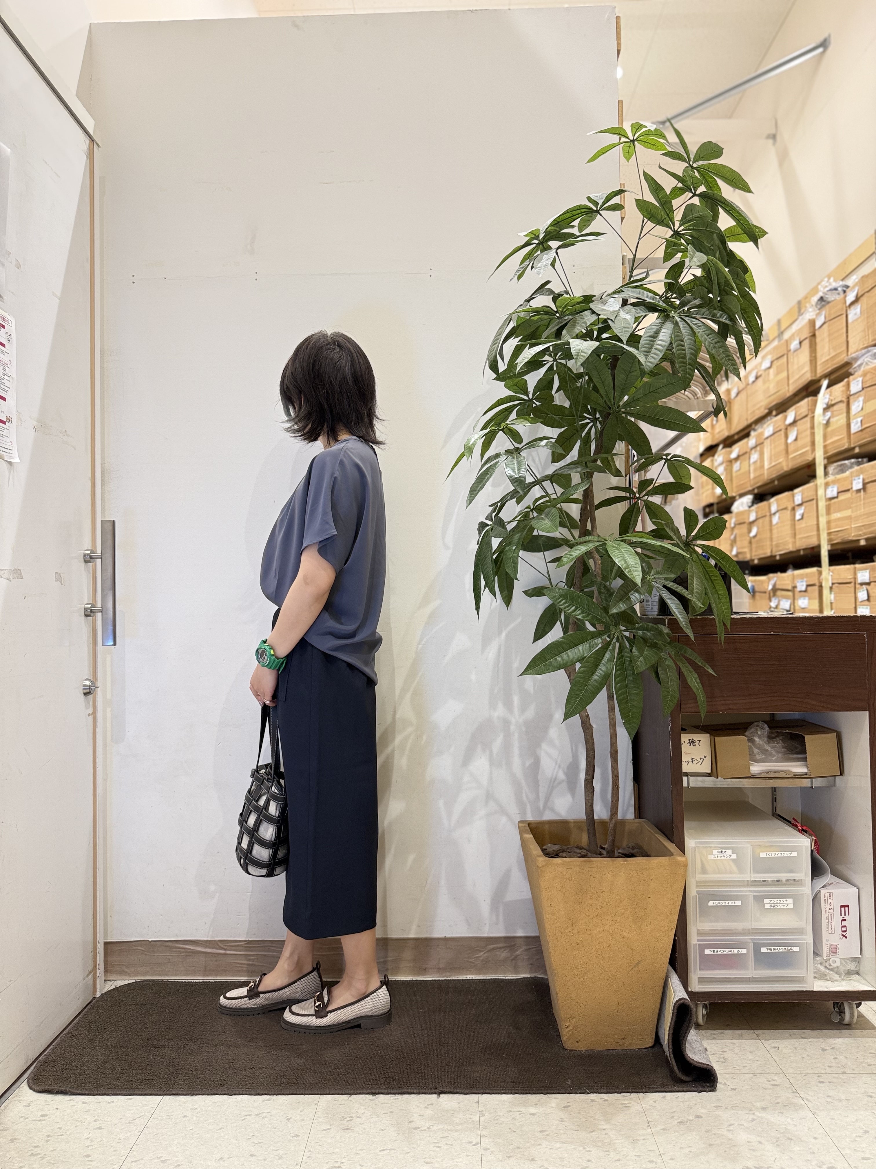 misakiさんの「SHOO･LA･RUE｜【UV/通勤】洗濯後しわになりにくい 上品配色ブラウス」を使ったコーディネート