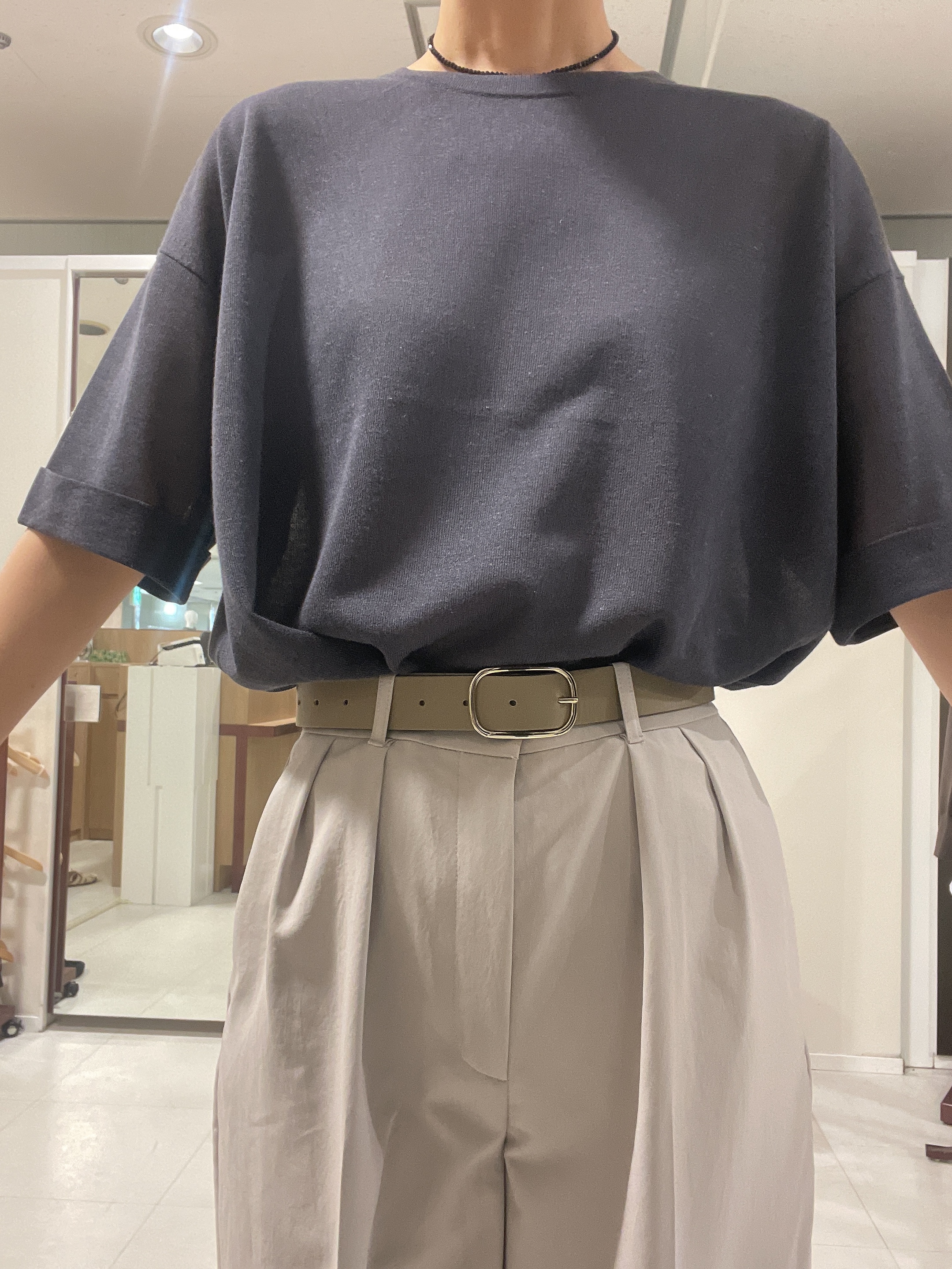 IWAMOさんの「UNTITLED｜【アンサンブル可/Tシャツ風/ゆったり】リラックスニットトップス」を使ったコーディネート