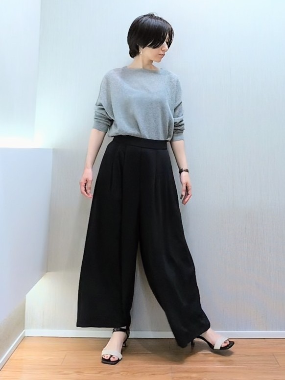 ミズタさんの「UNTITLED｜◆シアーメッシュニット」を使ったコーディネート