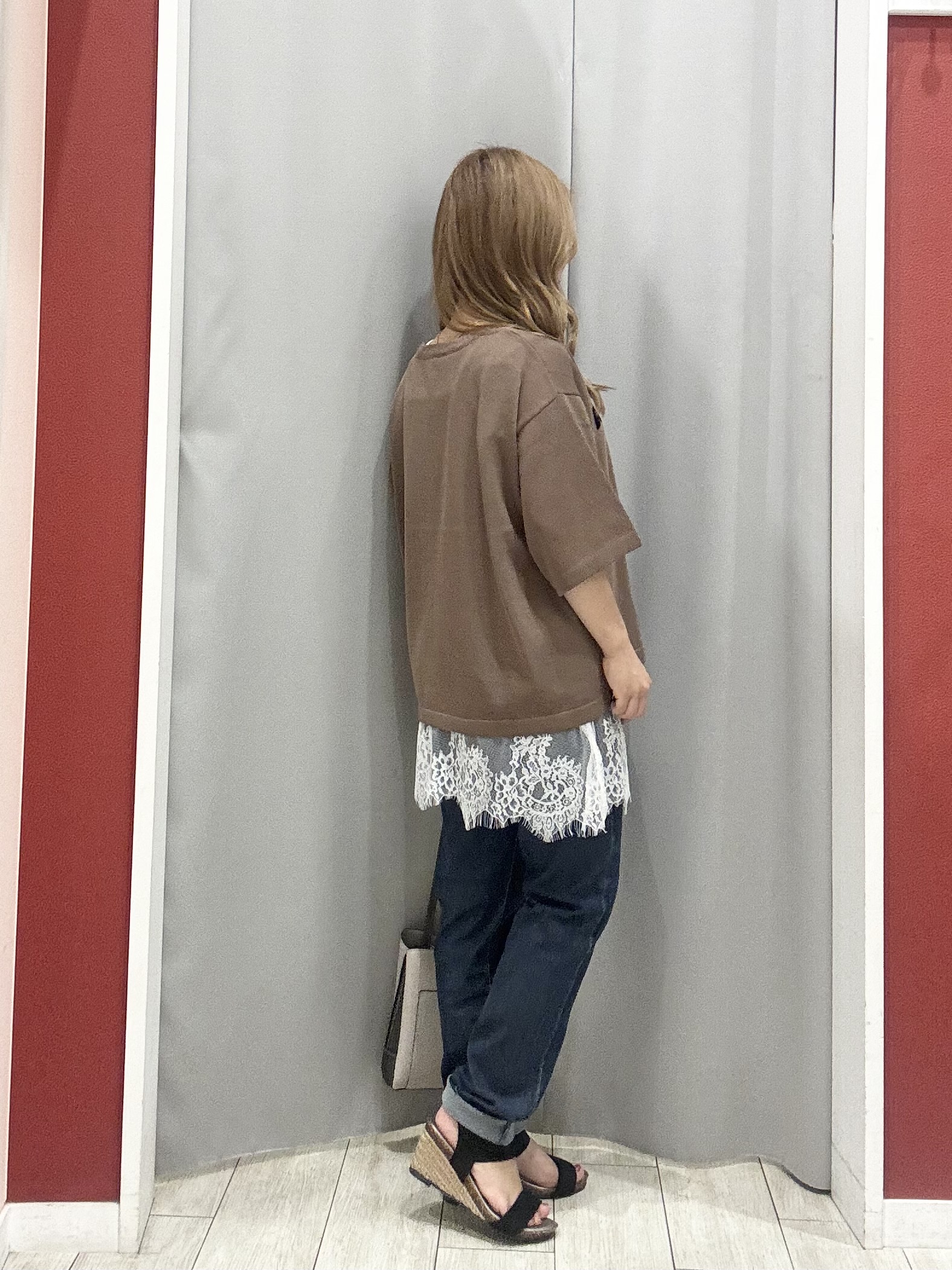 shioさんの「SHOO･LA･RUE｜【体型カバー】程よい透け感 デザインアソート 5分袖シアーニット」を使ったコーディネート