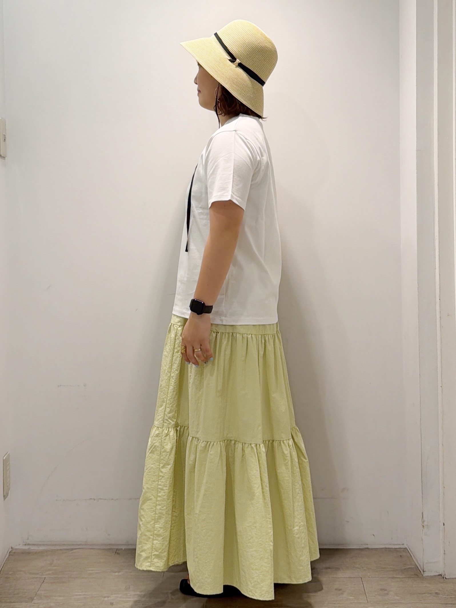sumicaさんの「OPAQUE.CLIP｜ロゴプリント刺繍アソートTシャツ【洗濯機OK】」を使ったコーディネート
