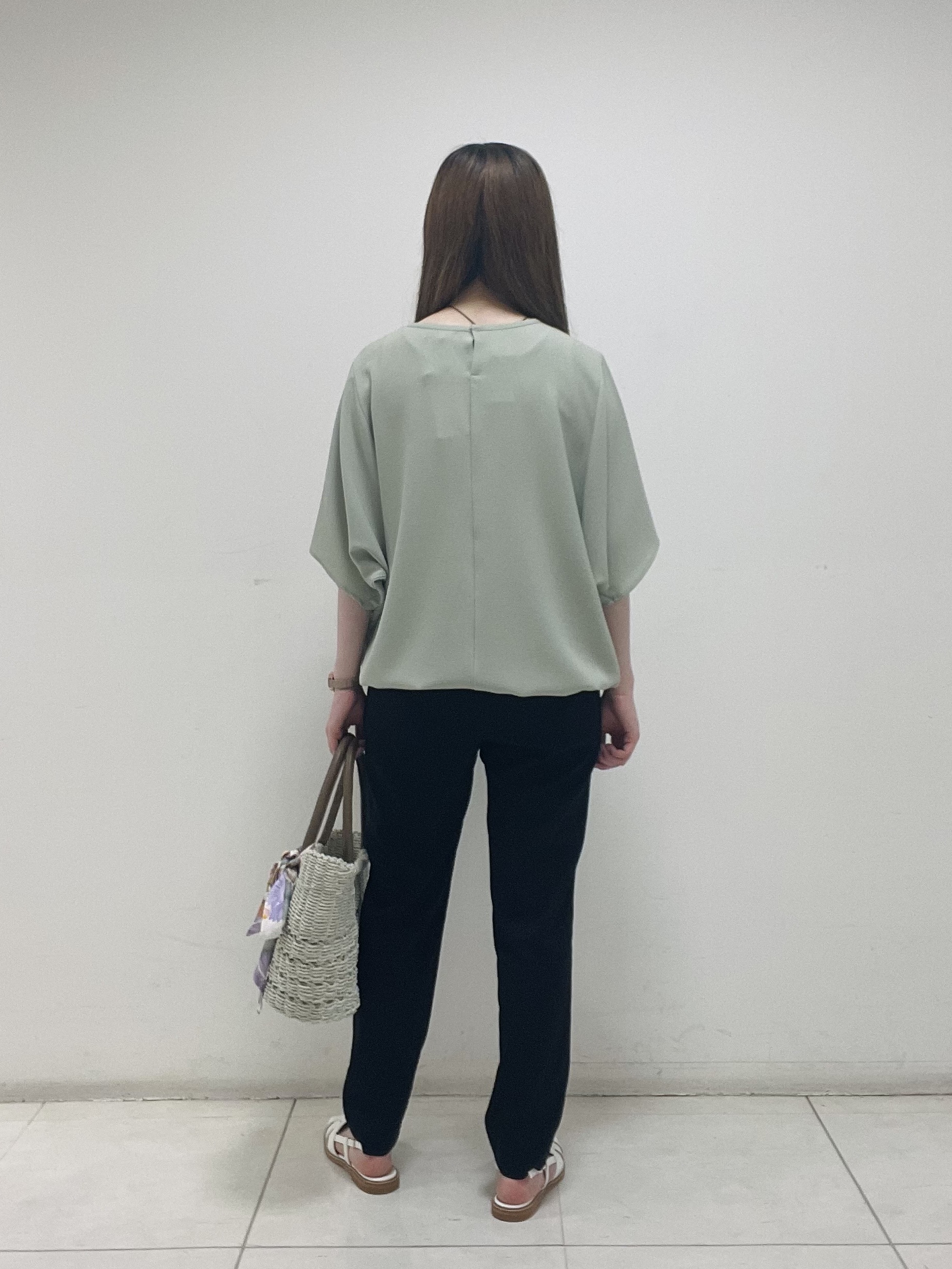 mさんの「INDIVI｜【洗える／2WAY／裾ドロスト付き】 ドルマンスリーブチュニックトップス」を使ったコーディネート