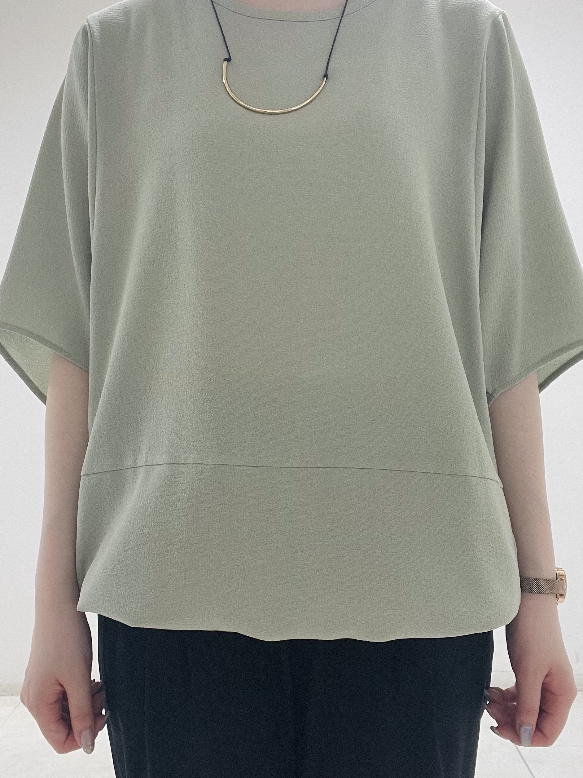 mさんの「INDIVI｜【洗える／2WAY／裾ドロスト付き】 ドルマンスリーブチュニックトップス」を使ったコーディネート