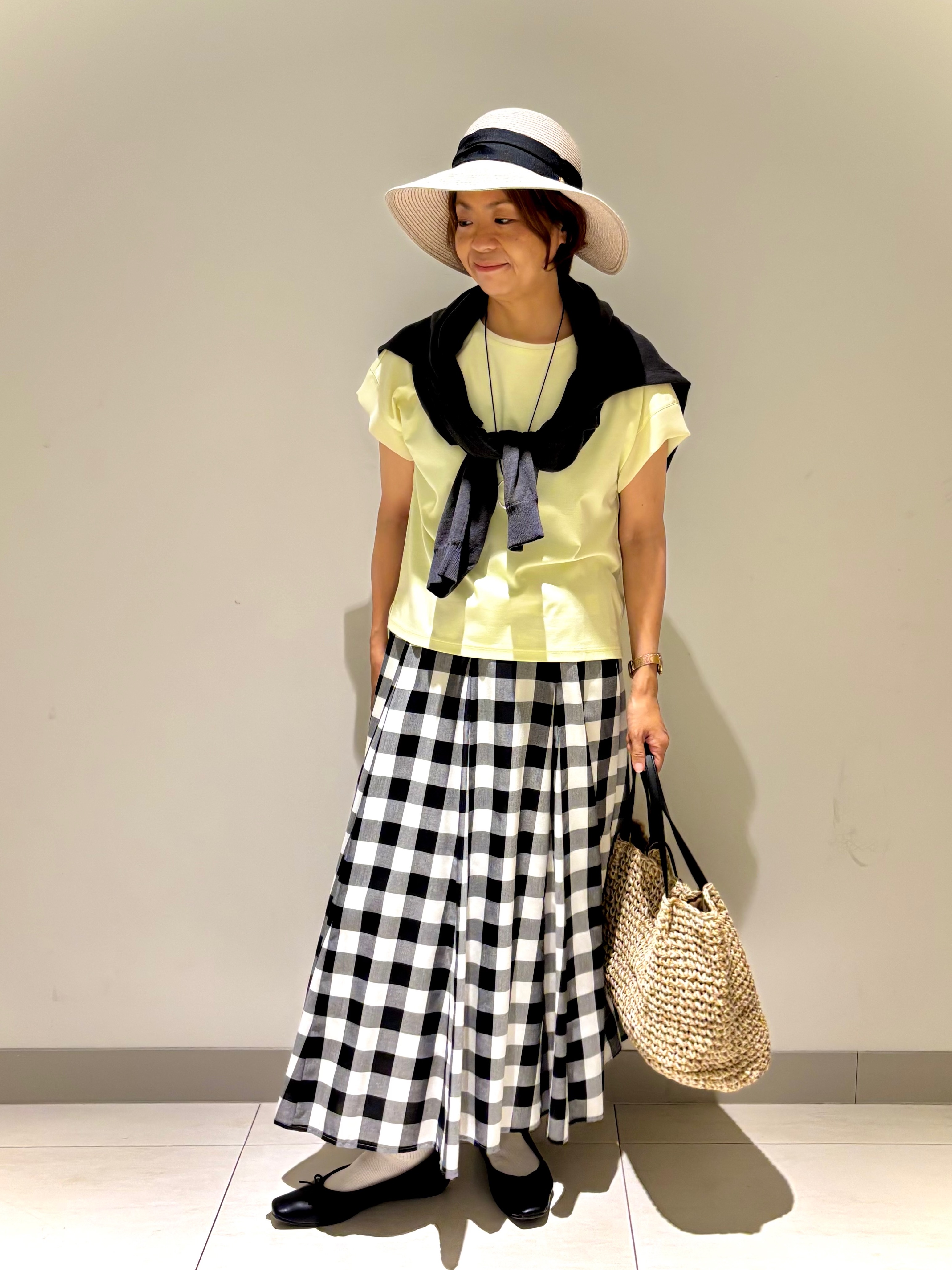 Haruさんの「Dessin｜【UVカット/接触冷感】美光沢カットソー」を使ったコーディネート