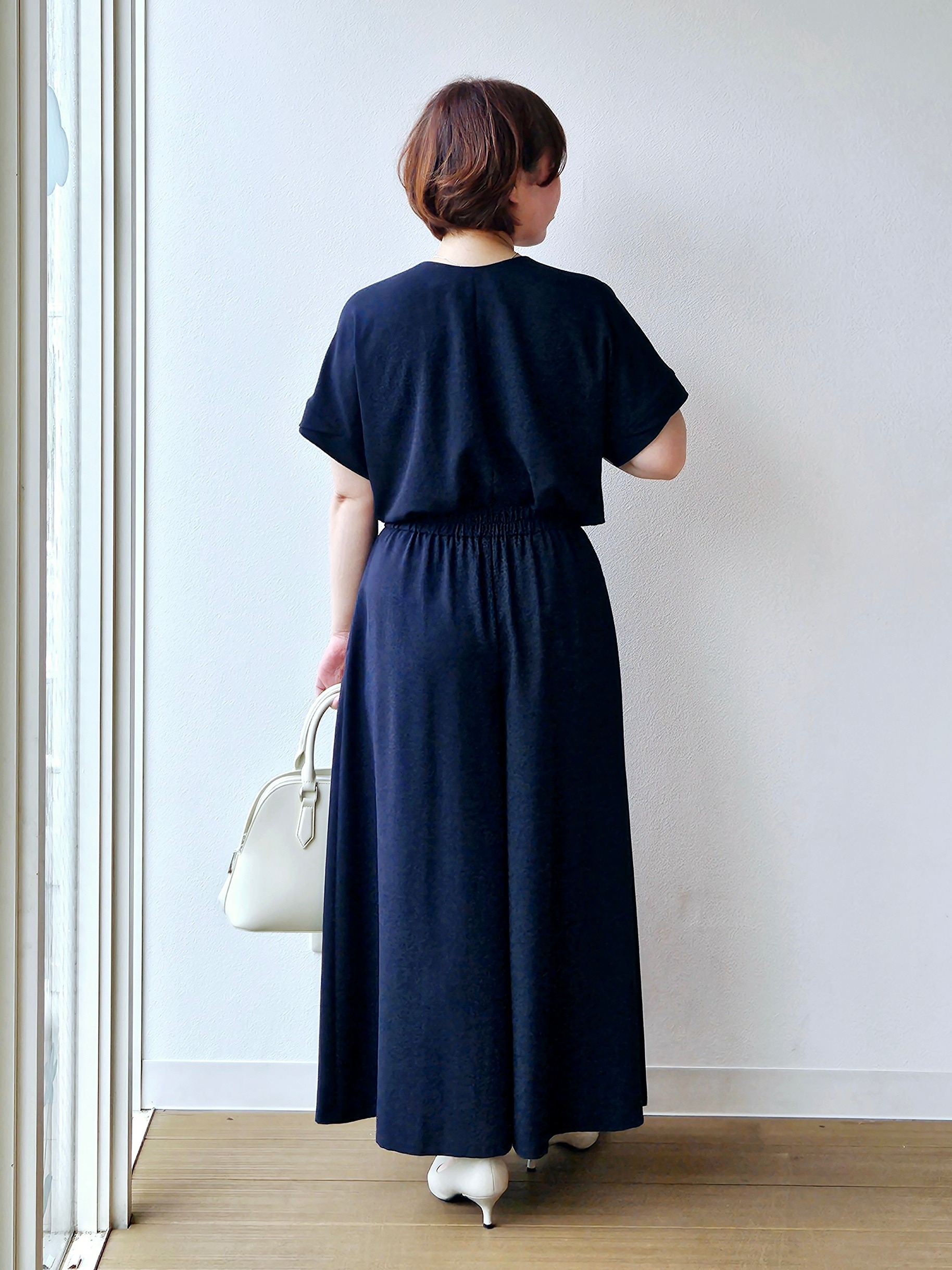 やじまさんの「UNTITLED｜【セットアップ可/UVカット/前後2WAY】リラクシーフレンチスリーブブラウス」を使ったコーディネート