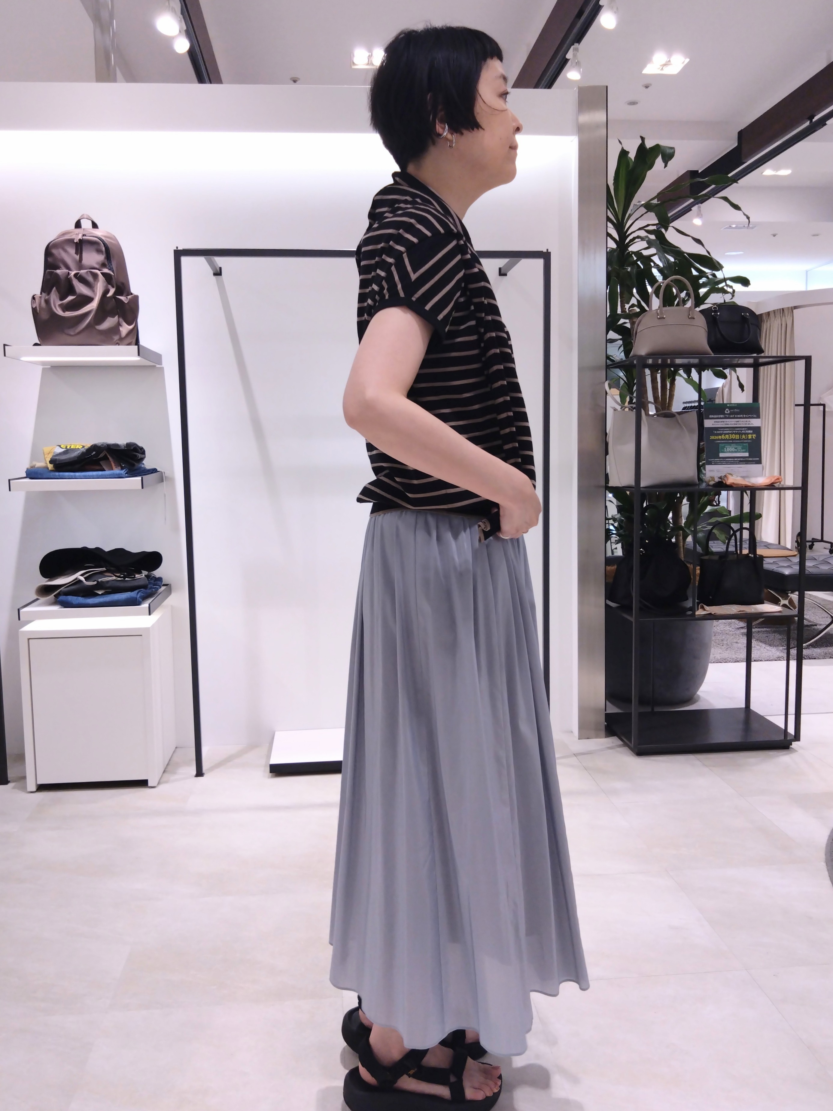 まちこさんの「UNTITLED｜◆【9色展開/アンサンブル可】コットンクルーネックカーディガン」を使ったコーディネート