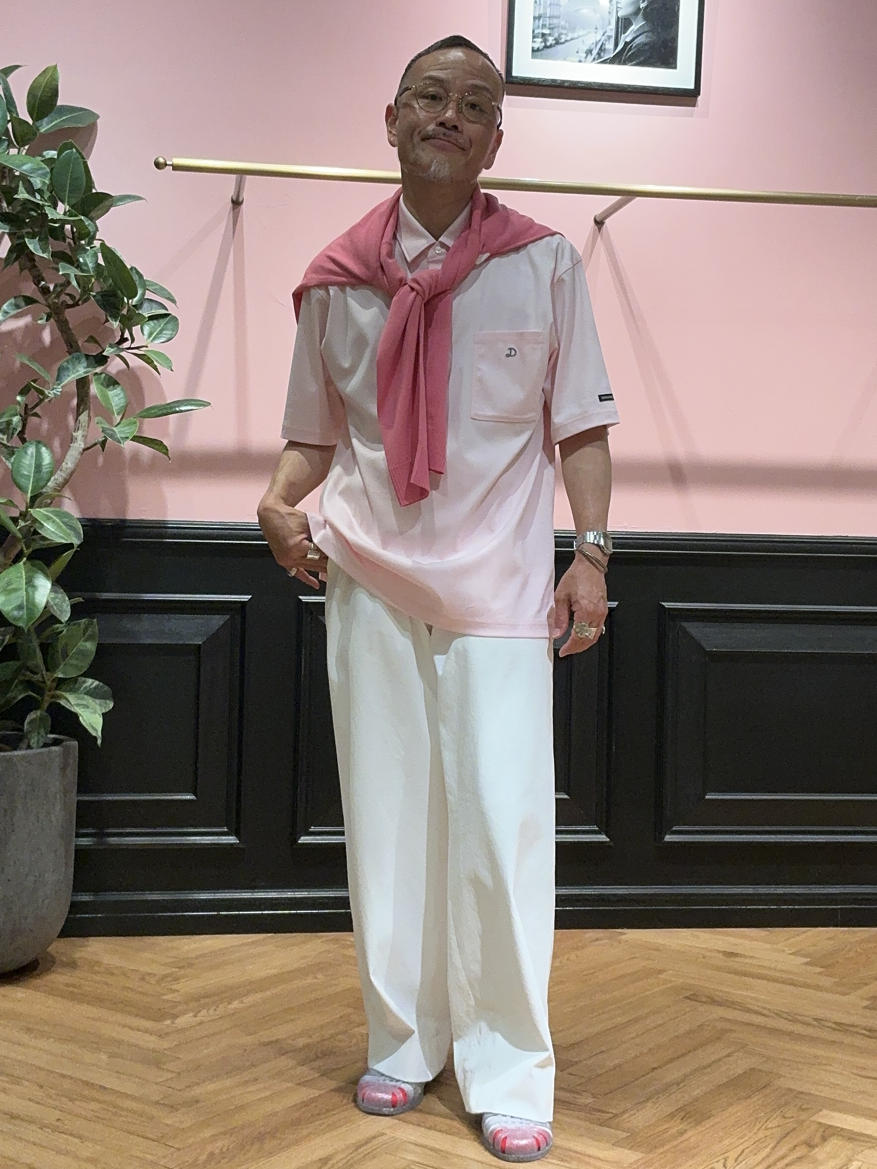 torigoeさんの「DRESSTERIOR｜【ウォッシャブル】コットンシルク ニットカーディガン」を使ったコーディネート