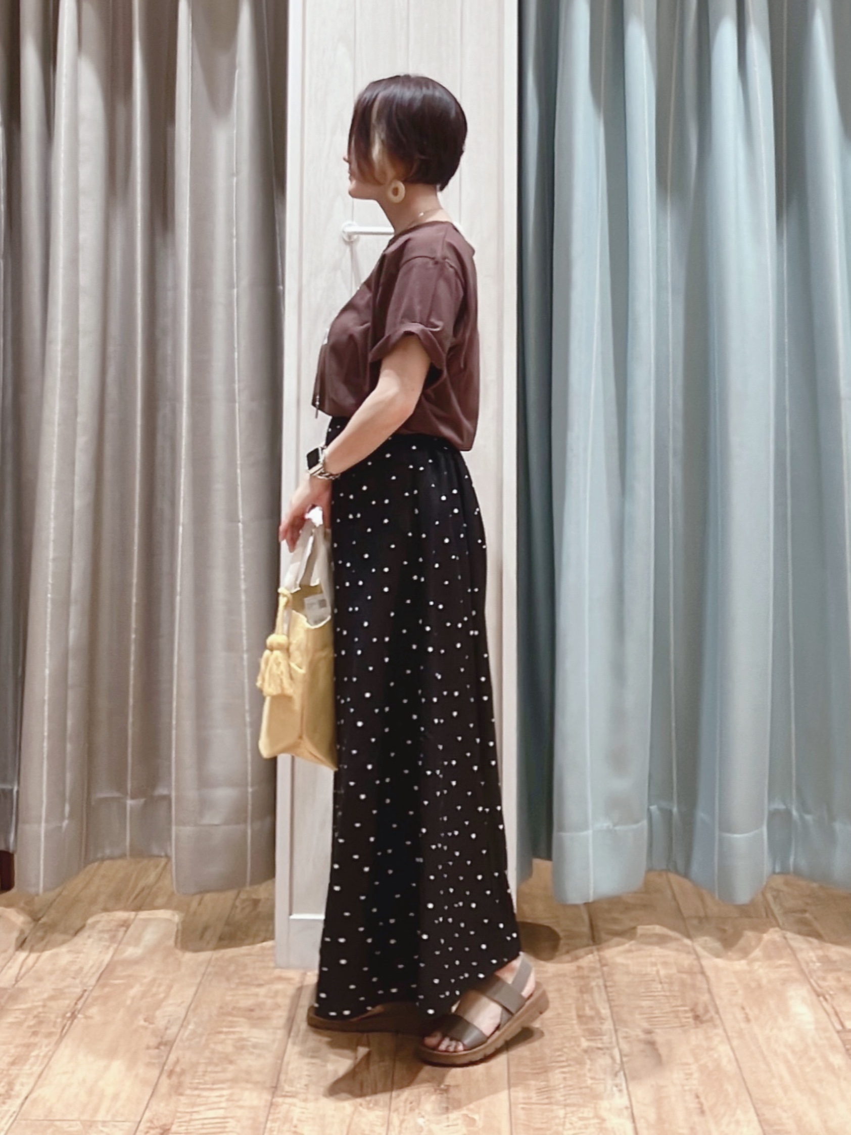 aaamiさんの「SHOO･LA･RUE｜【洗濯機可/S-LL】夏に快適サラサラ感 大人のプリントTシャツ」を使ったコーディネート