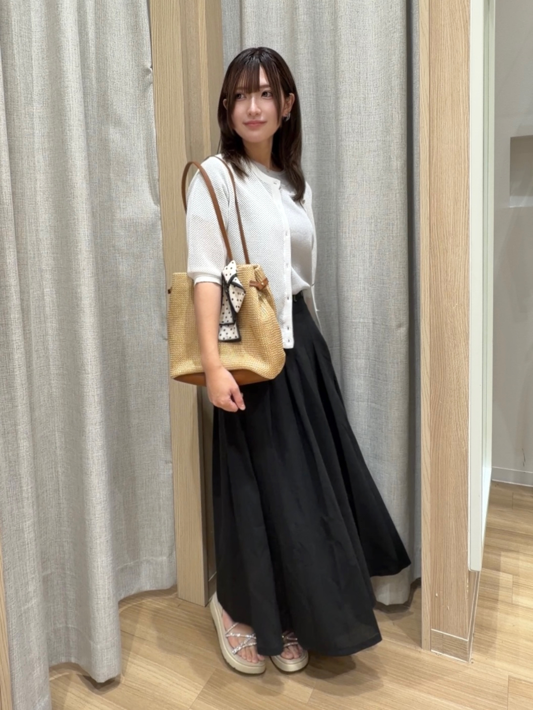 Fumikaさんの「grove｜【シリーズ累計36万枚！名品ニット】やわらかドライタッチ ドルマンニット」を使ったコーディネート