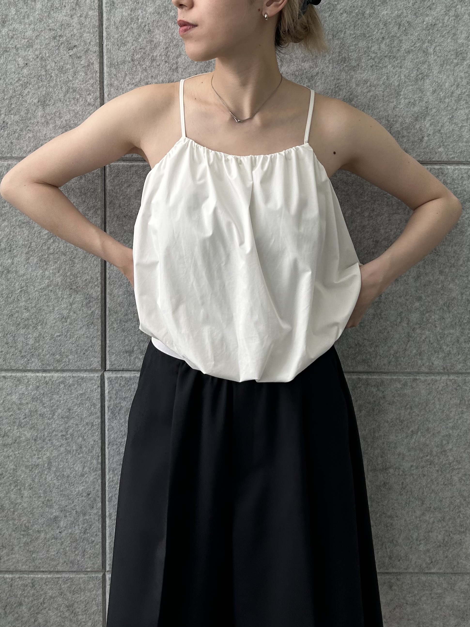 honoka Aさんの「CODE A｜balloon cami」を使ったコーディネート