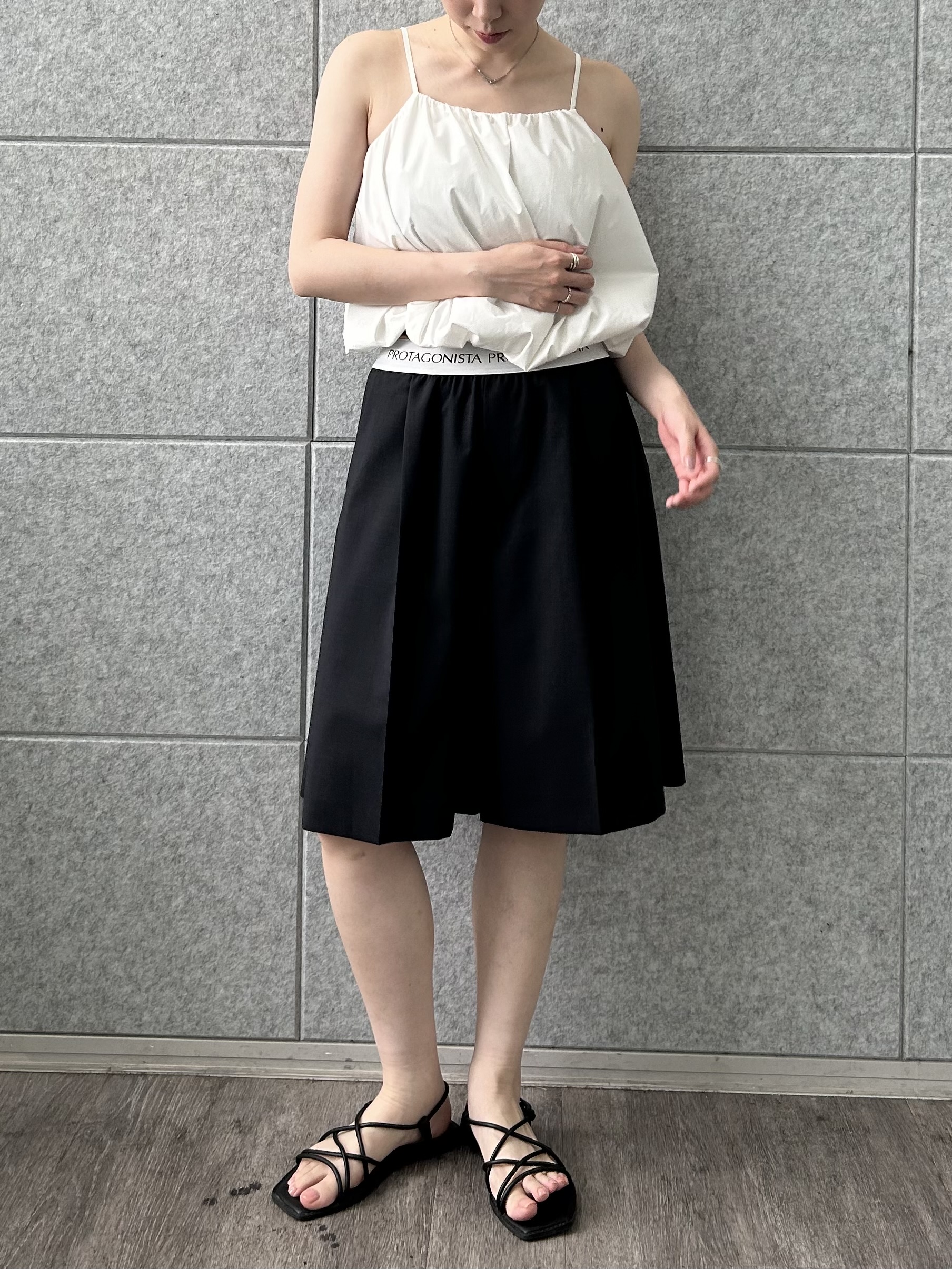 honoka Aさんの「CODE A｜balloon cami」を使ったコーディネート