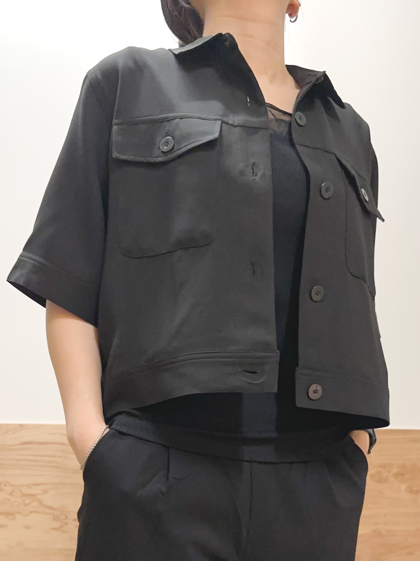 すーさんの「grove｜【吸水速乾・通気性・洗える】衿付きハーフジャケット」を使ったコーディネート