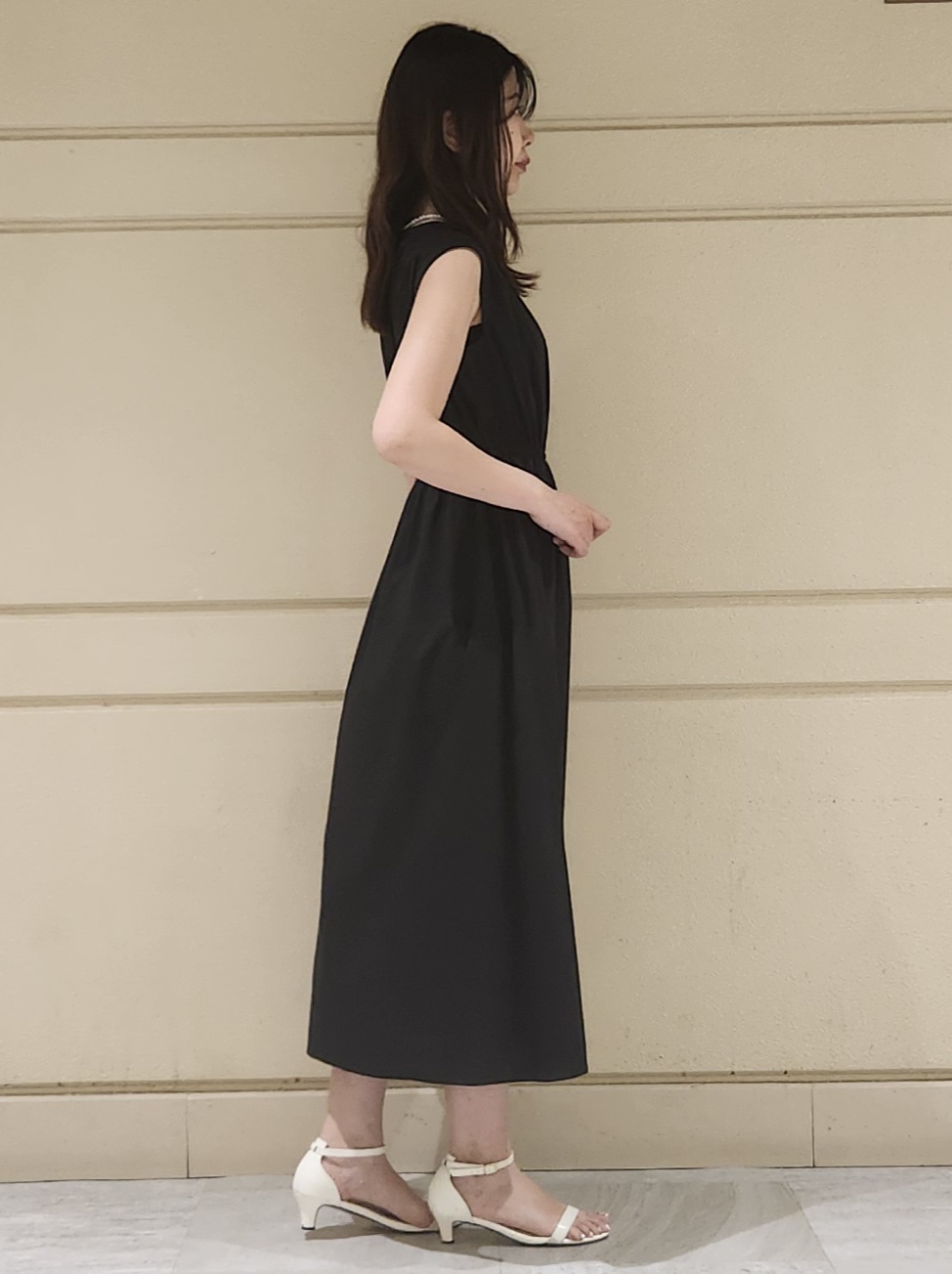 yukaさんの「COUP DE CHANCE｜【洗える/涼しい】スタンドカラーワンピース」を使ったコーディネート