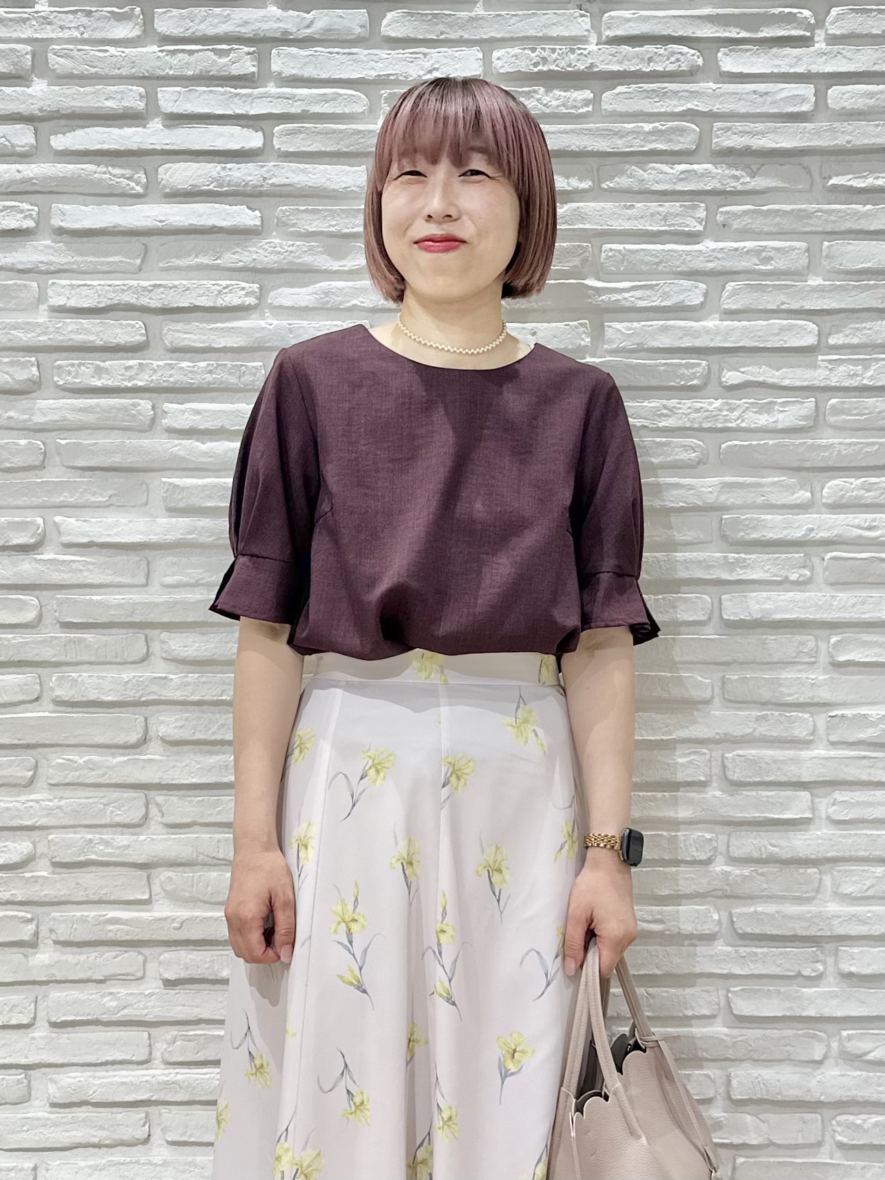 Hana...eさんの「index｜【接触冷感／吸水速乾】タックパフスリーブブラウス《防シワ／洗濯機OK／XS～3L／8col》」を使ったコーディネート