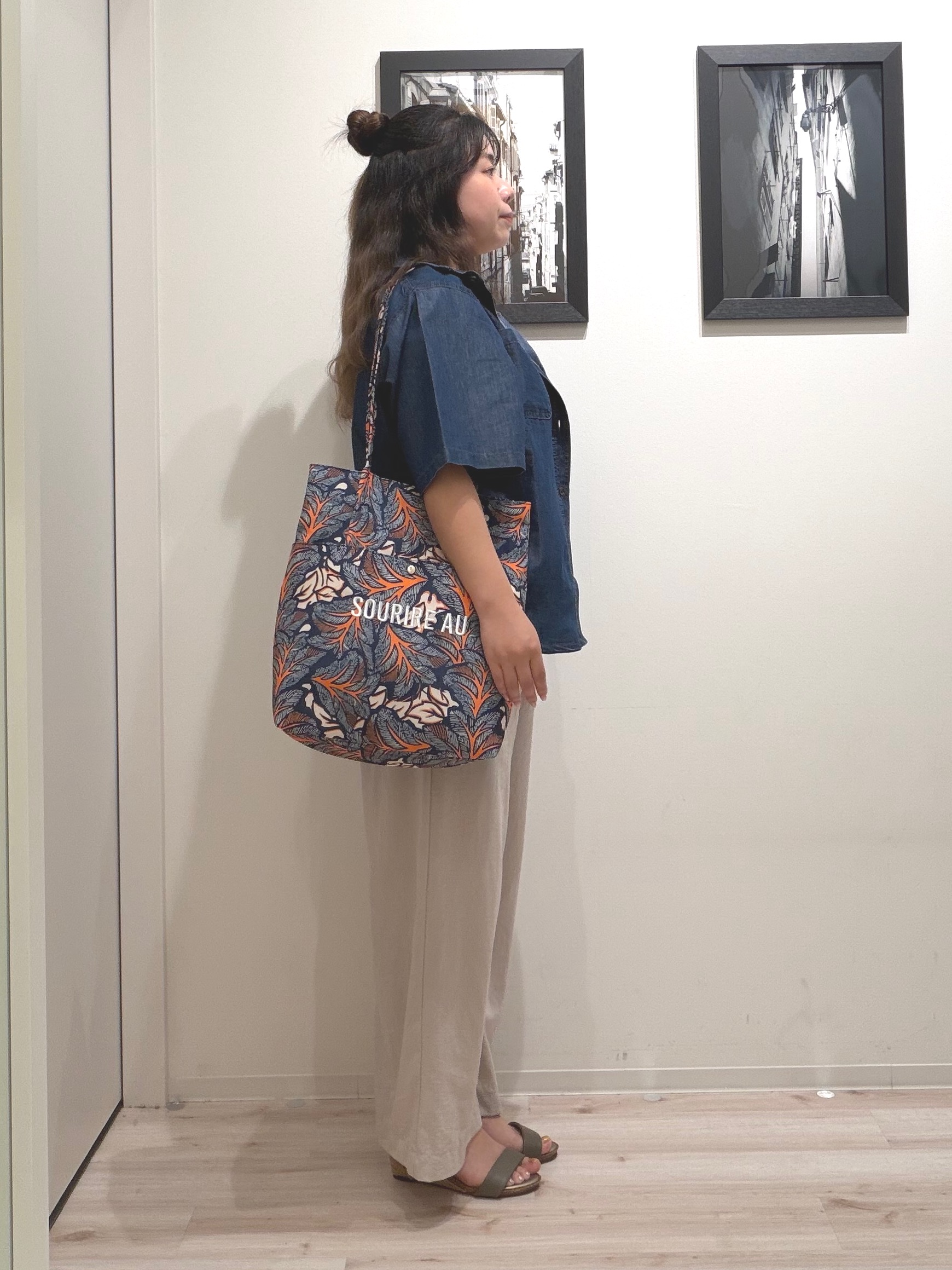 まちゃんなちゃんさんの「SHOO･LA･RUE｜【セットアップ可/S-LL】ライトオンスデニム 5分袖シャツ」を使ったコーディネート