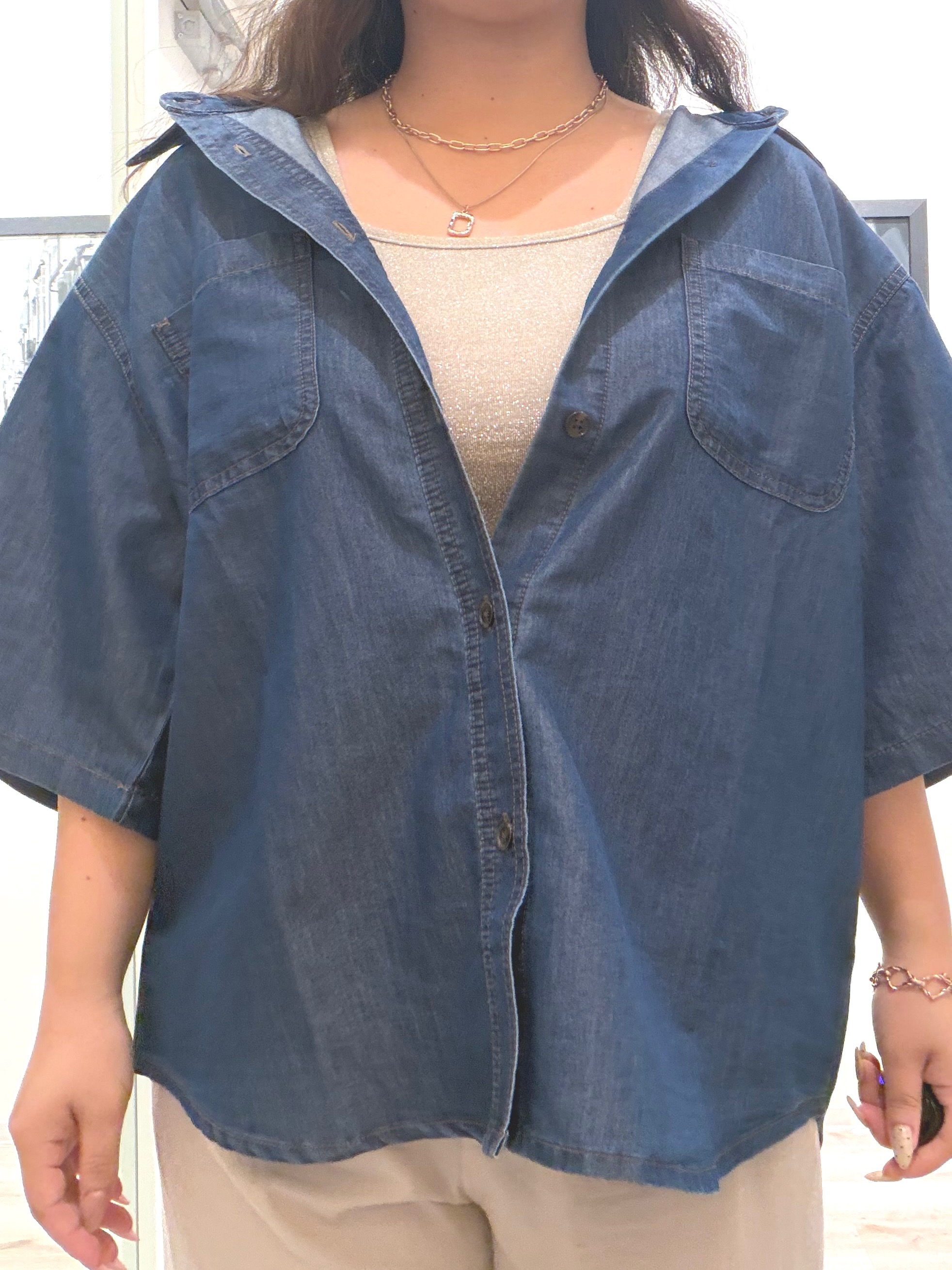 まちゃんなちゃんさんの「SHOO･LA･RUE｜【セットアップ可/S-LL】ライトオンスデニム 5分袖シャツ」を使ったコーディネート