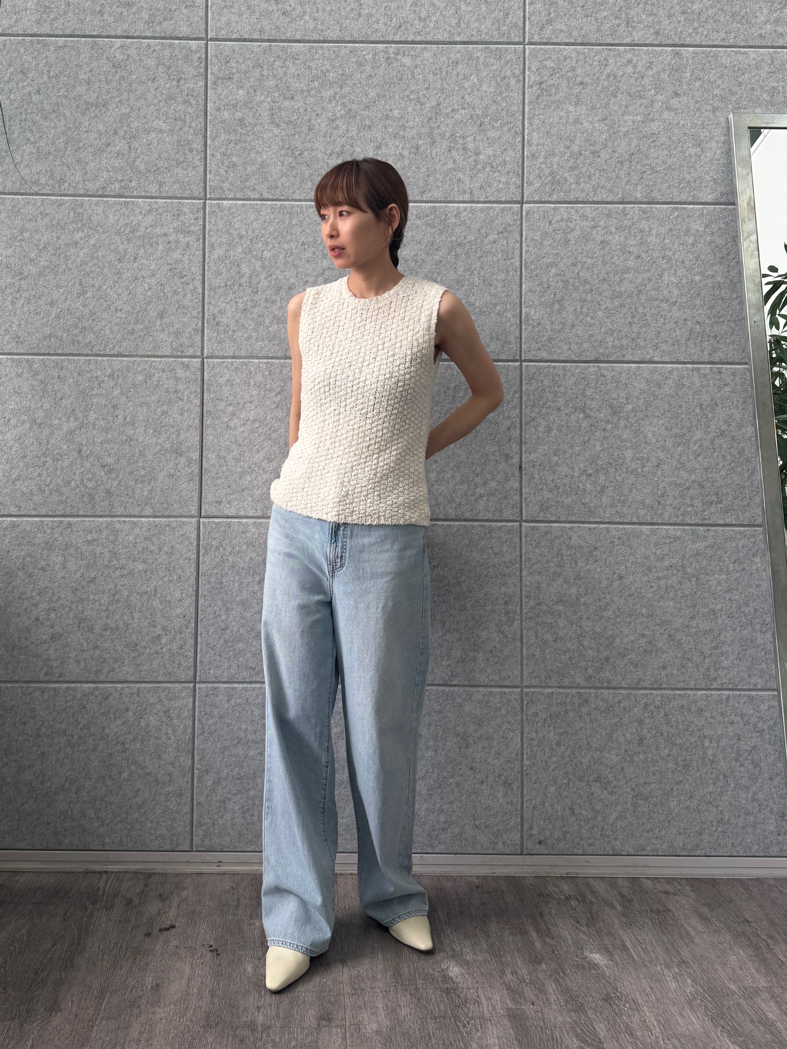 designer yukaさんの「CODE A｜cloudy open back tank」を使ったコーディネート