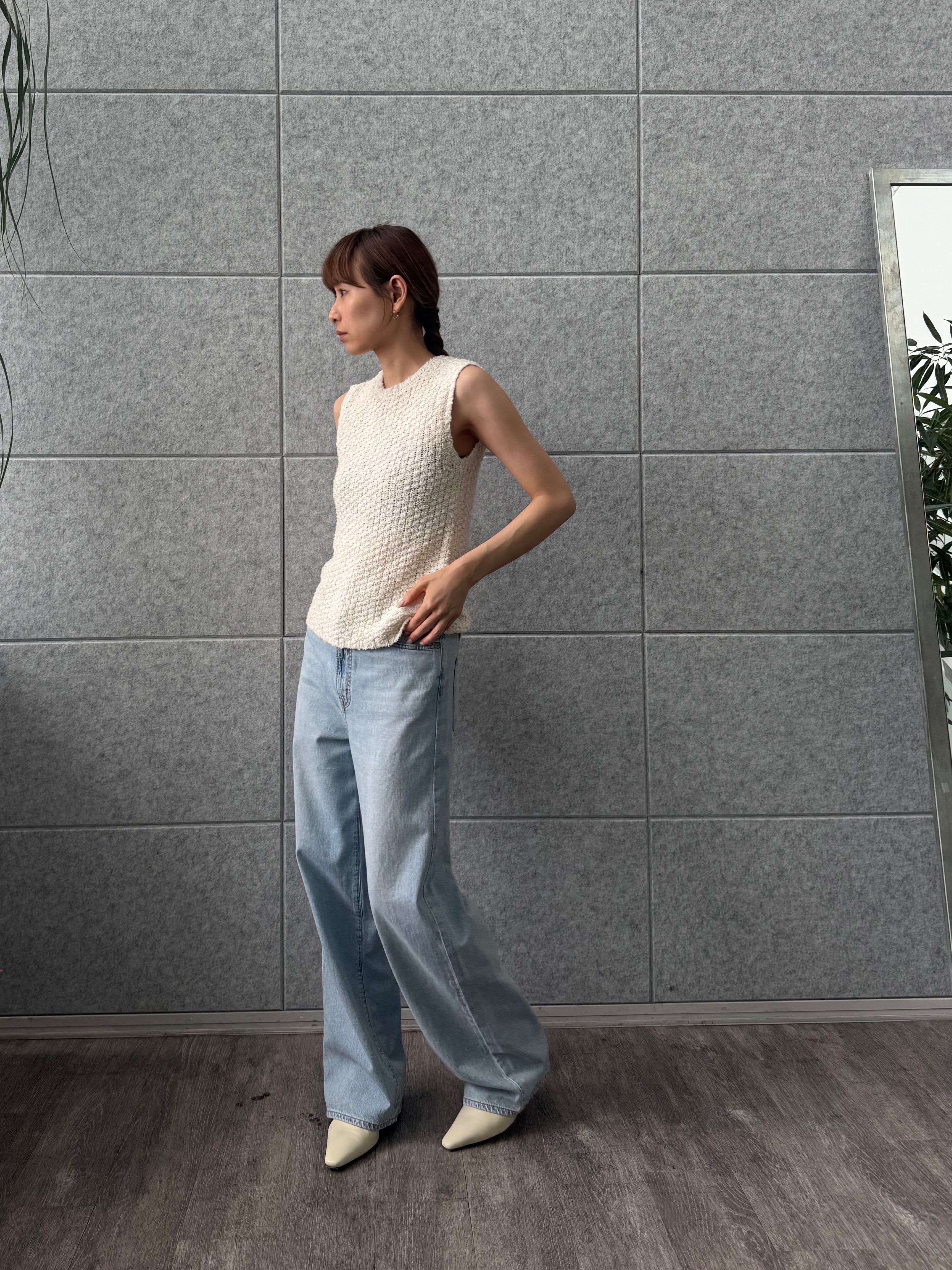 designer yukaさんの「CODE A｜cloudy open back tank」を使ったコーディネート