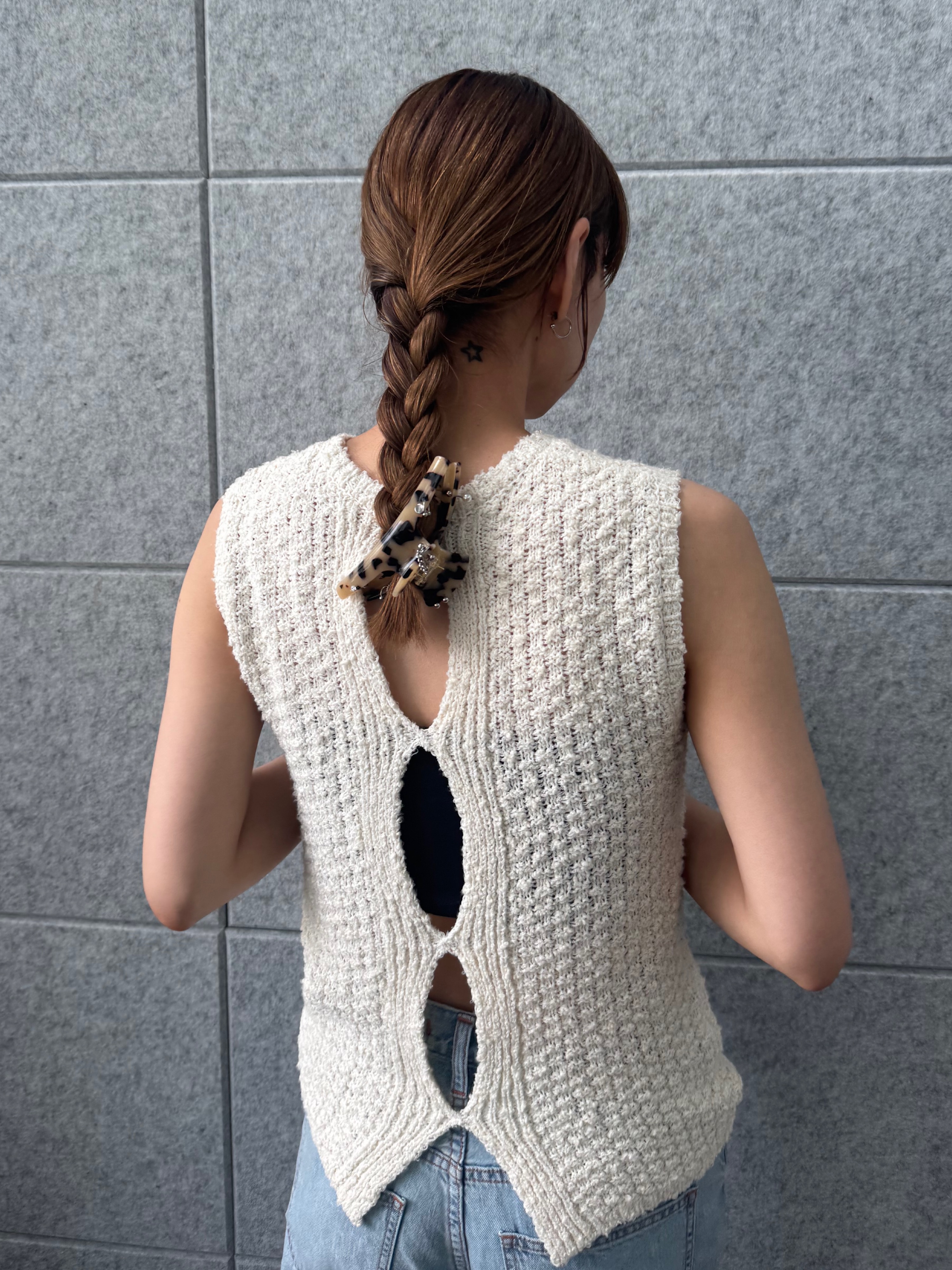 designer yukaさんの「CODE A｜cloudy open back tank」を使ったコーディネート