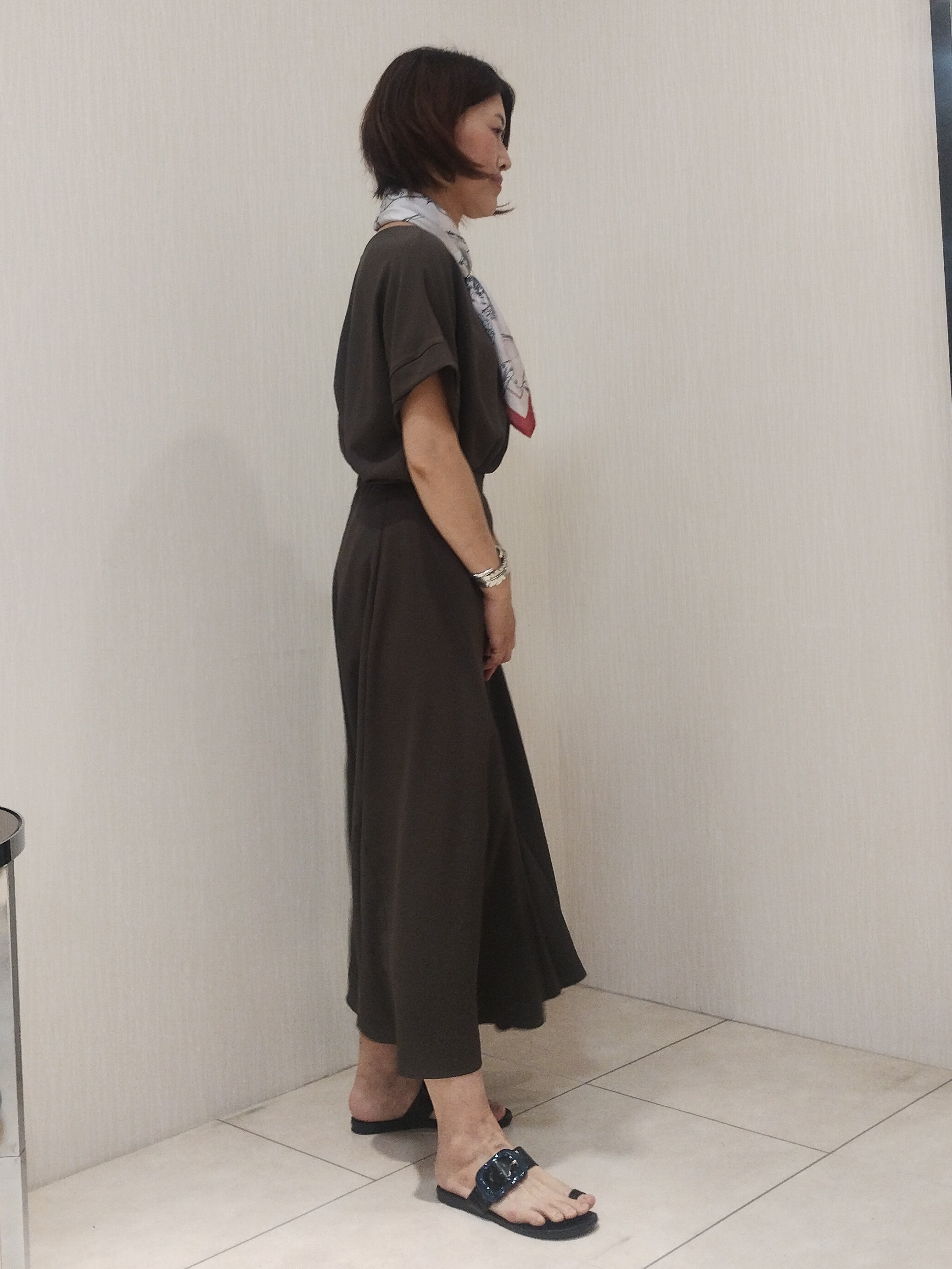 u&minus;macoさんの「UNTITLED｜◆【9色展開/アンサンブル可】コットンクルーネックカーディガン」を使ったコーディネート