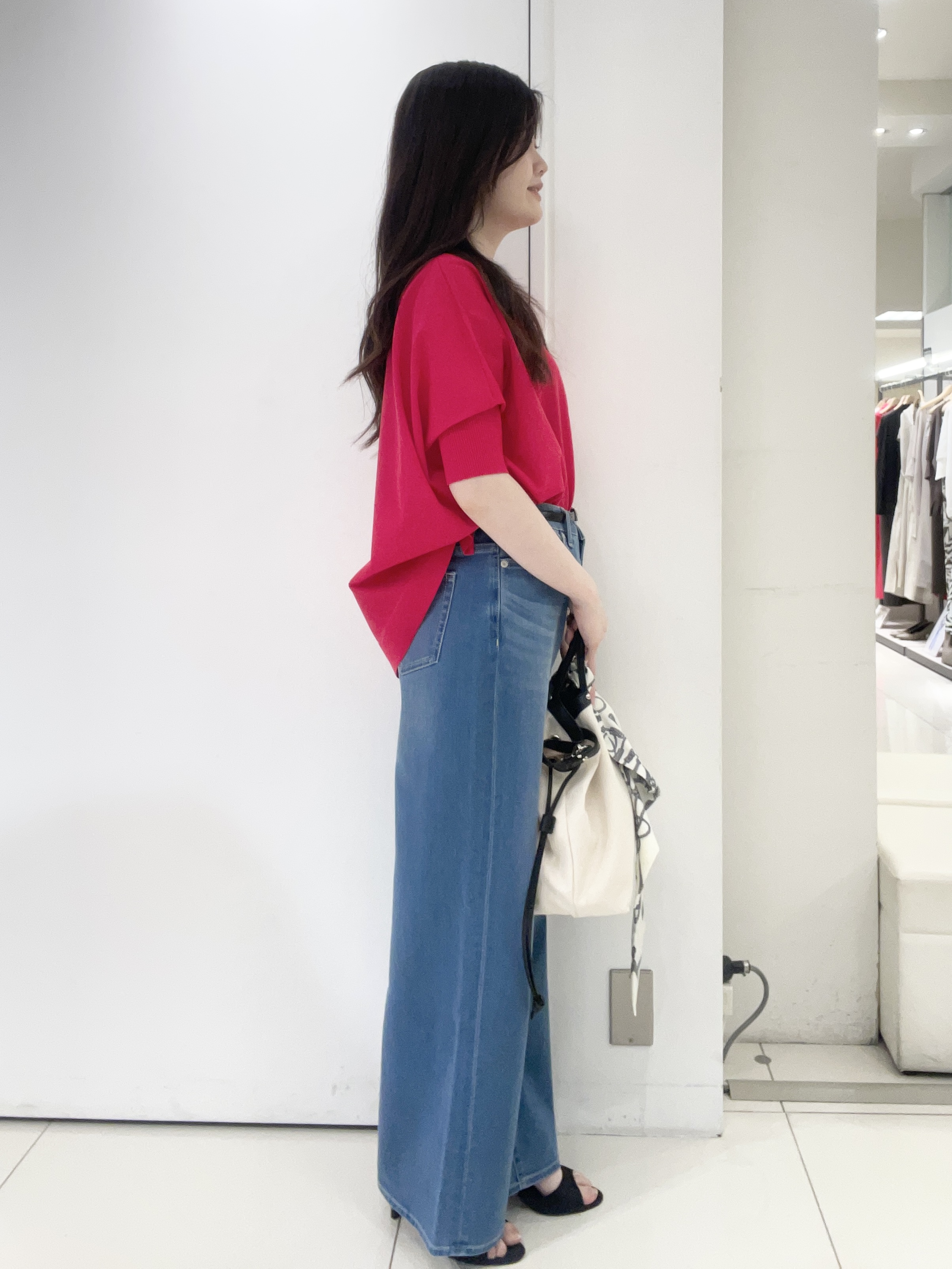 moeさんの「UNTITLED｜【アンサンブル可/洗える】シアーレーヨンニット」を使ったコーディネート