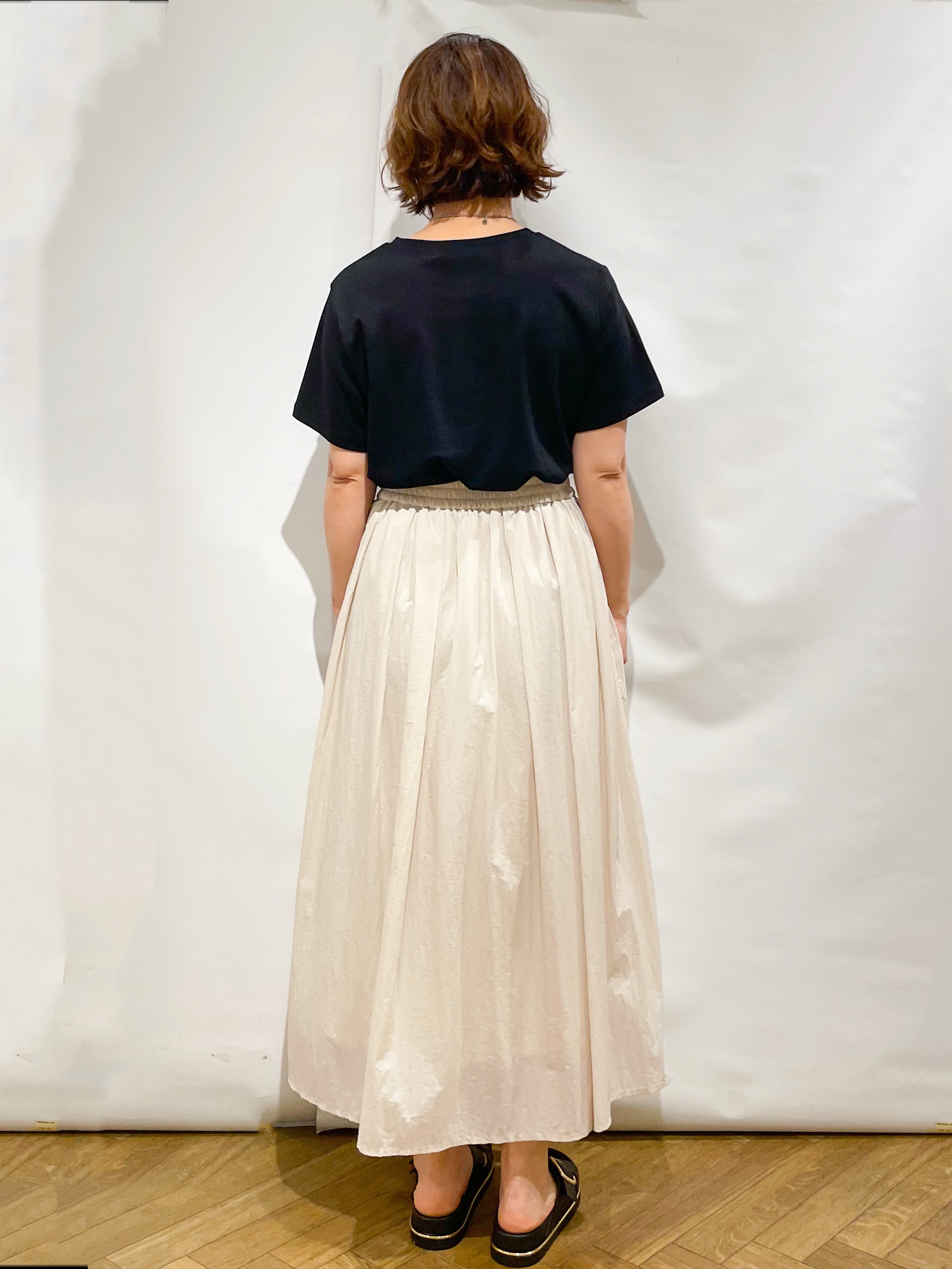 なかさんの「index｜【接触冷感／UVケア】転写箔プリントTシャツ《洗濯機OK》」を使ったコーディネート
