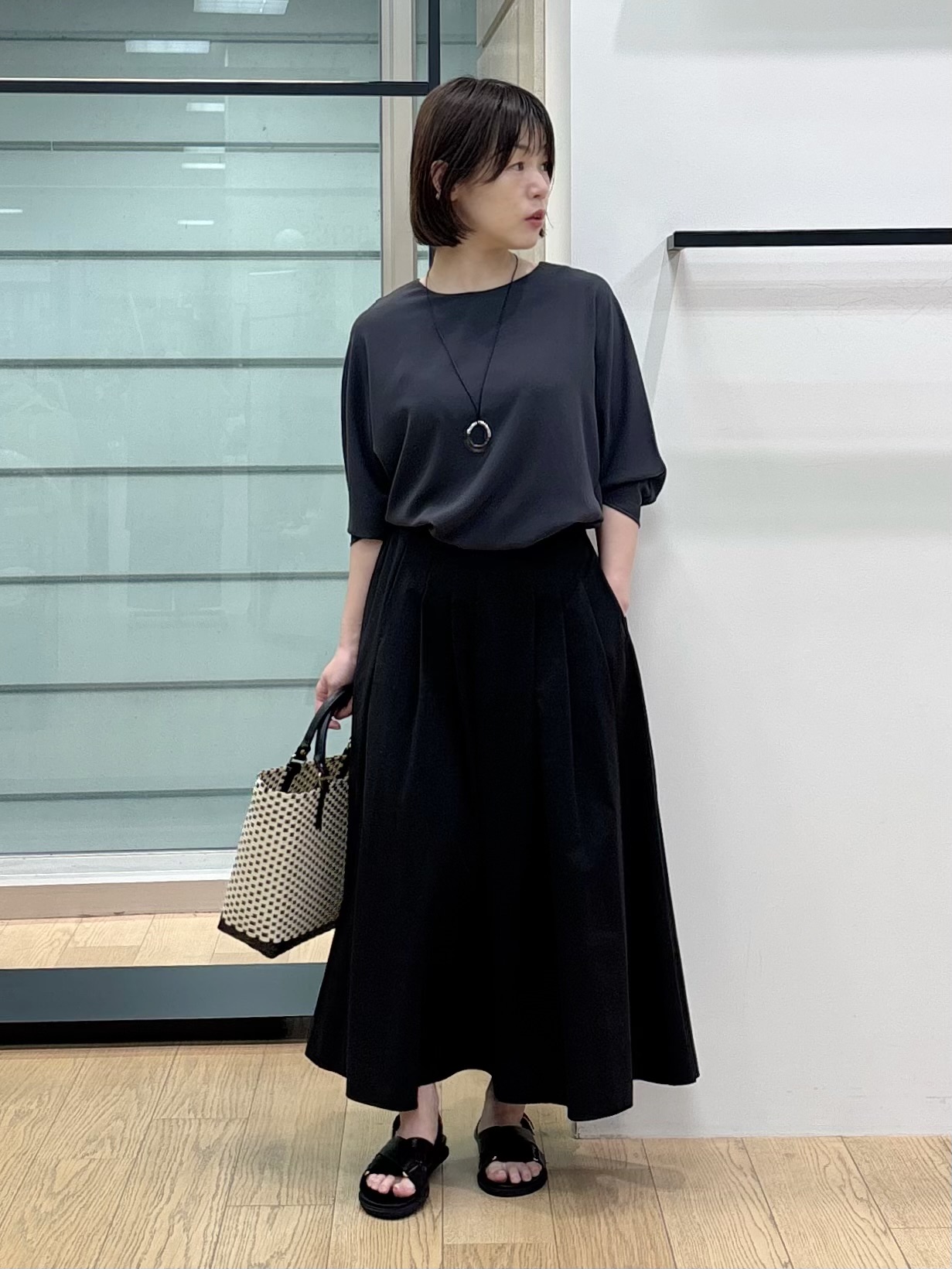 asamiさんの「INDIVI｜【接触冷感／透湿／着る日傘】ドルマントップス」を使ったコーディネート