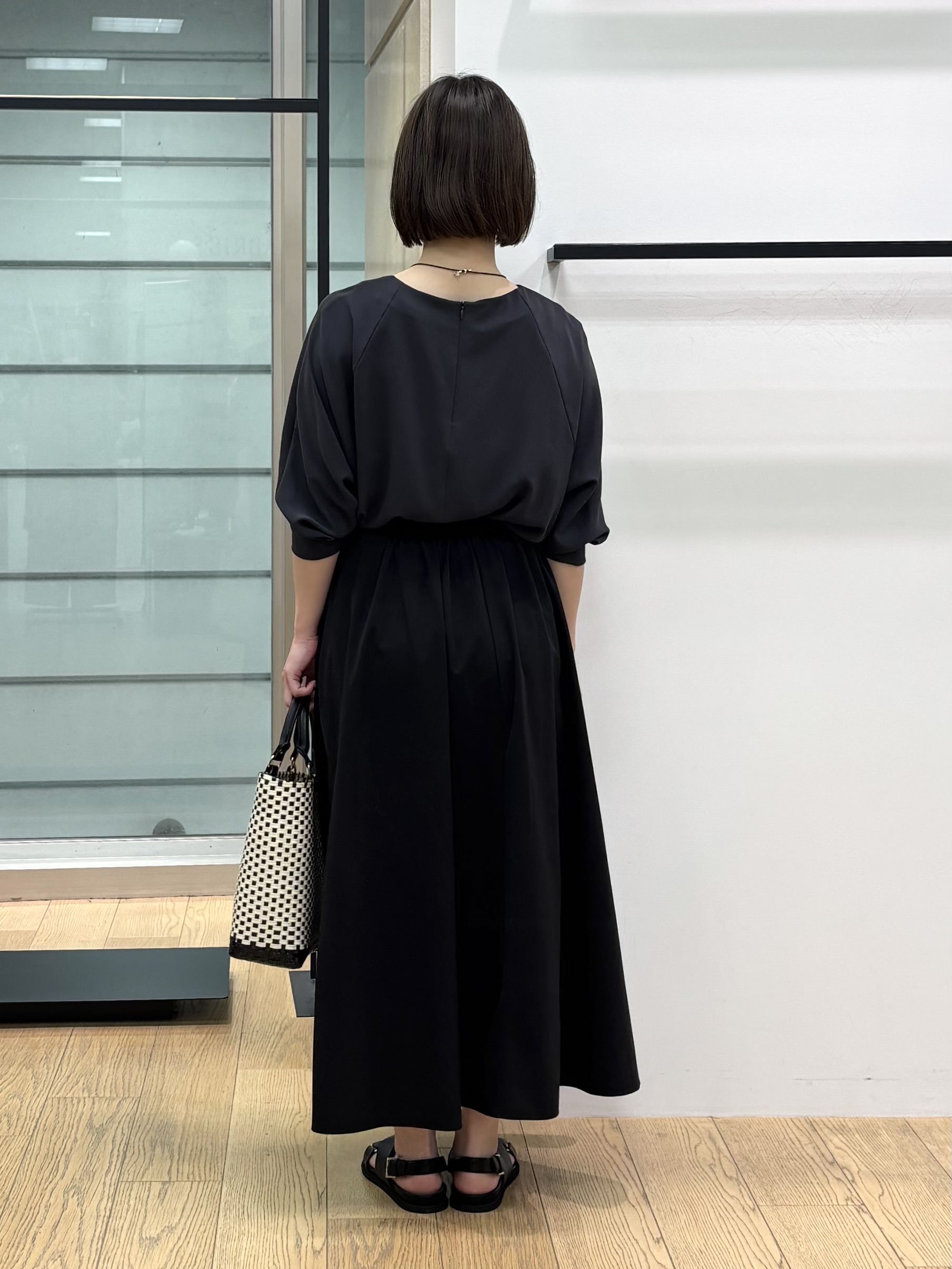 asamiさんの「INDIVI｜【接触冷感／透湿／着る日傘】ドルマントップス」を使ったコーディネート