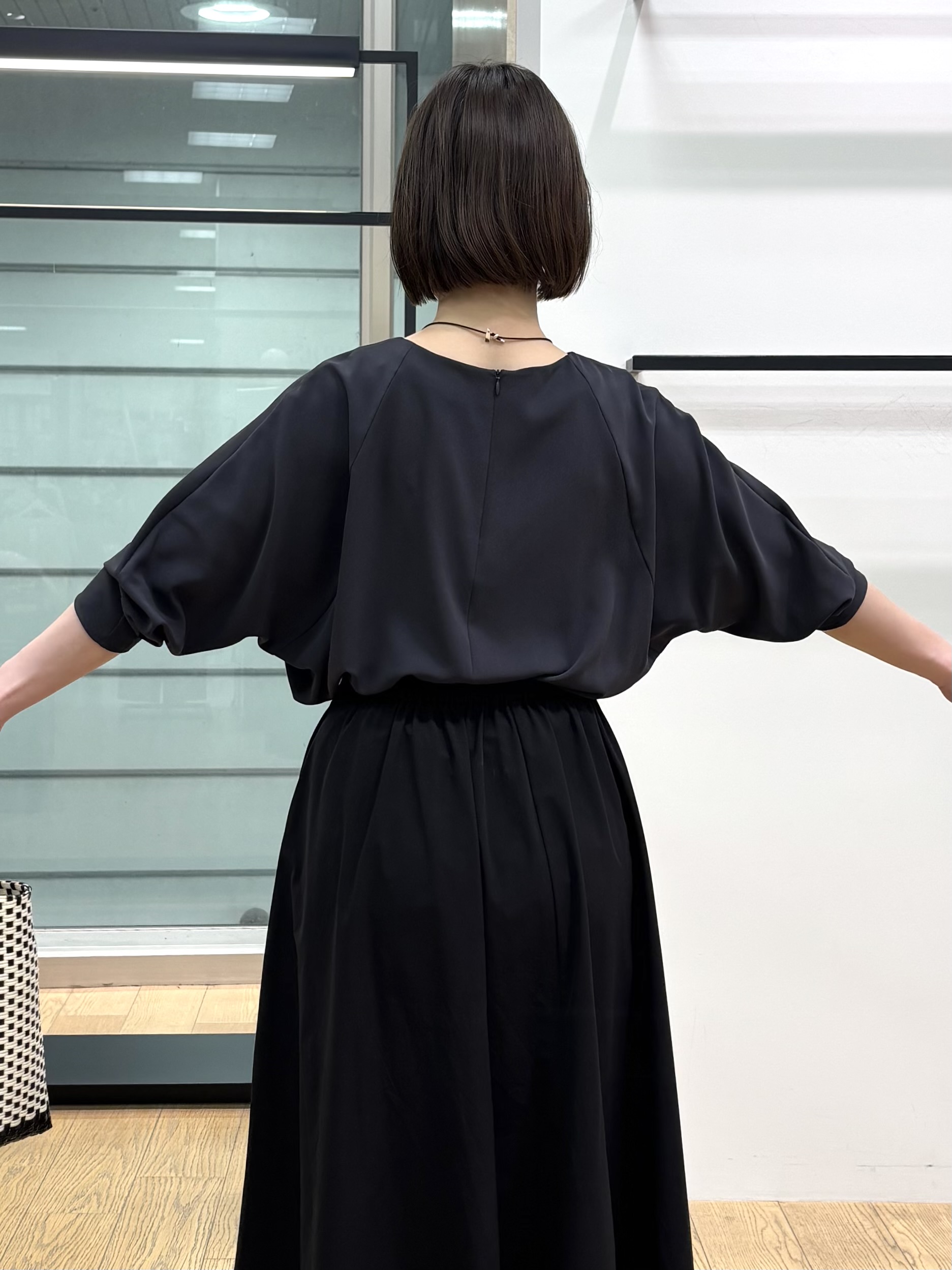 asamiさんの「INDIVI｜【接触冷感／透湿／着る日傘】ドルマントップス」を使ったコーディネート
