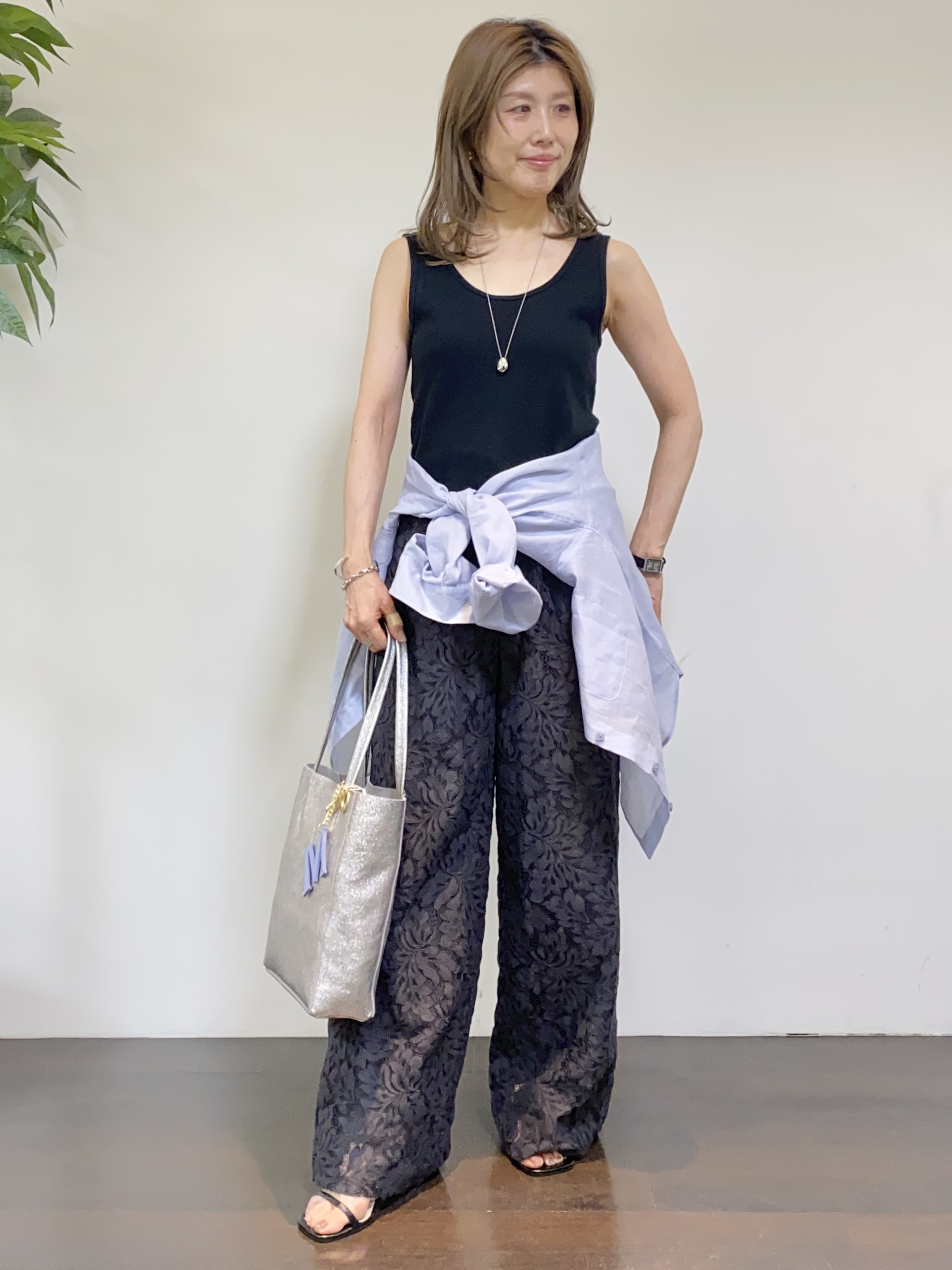 tomoさんの「UNTITLED｜【接触冷感】ドライタッチシャツ」を使ったコーディネート
