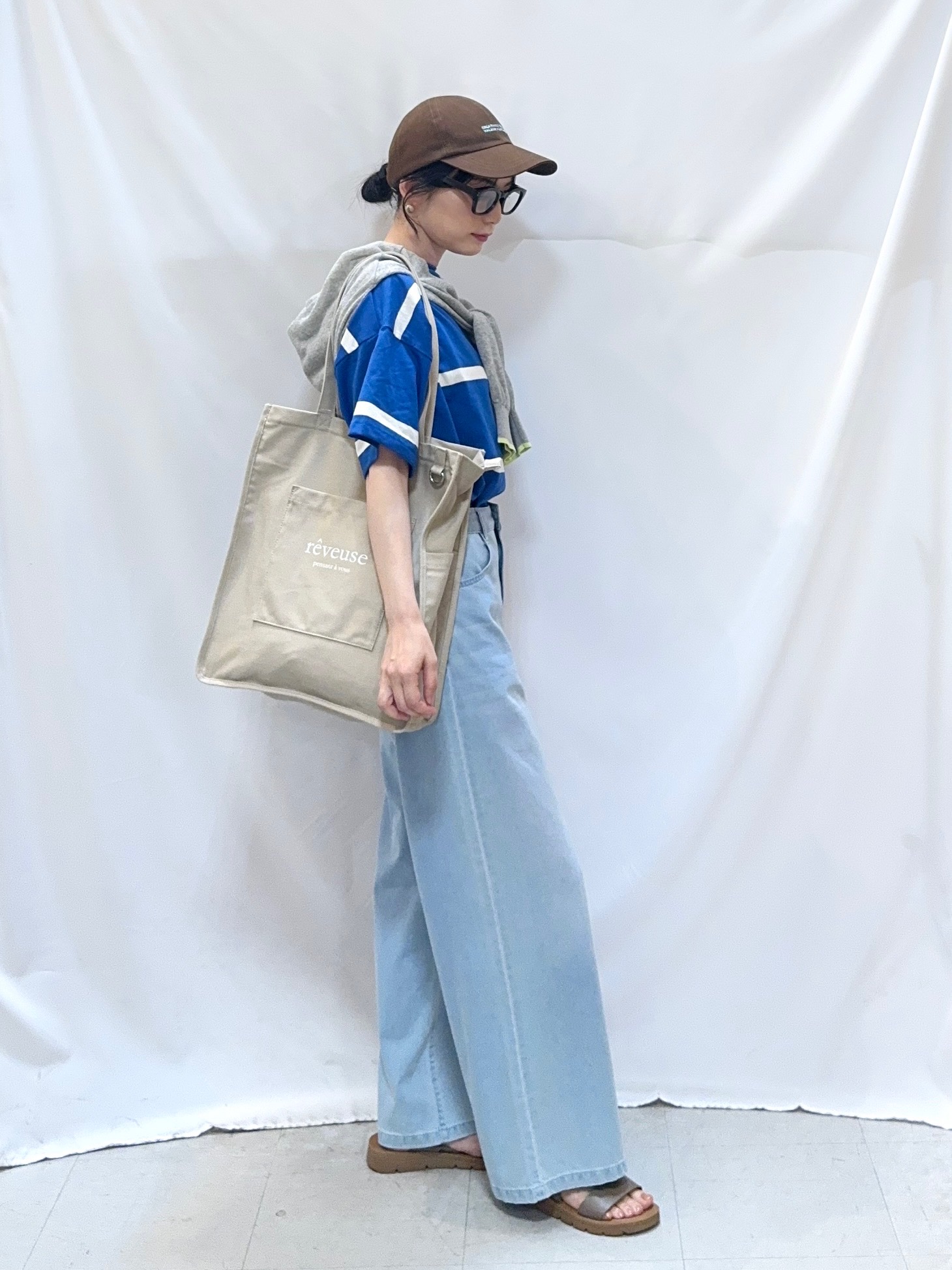 𝐇𝐢𝐫𝐨𝐦𝐢さんの「SHOO･LA･RUE｜【S-LL】涼しげで爽やか 太ボーダー斜め切り替えTシャツ」を使ったコーディネート