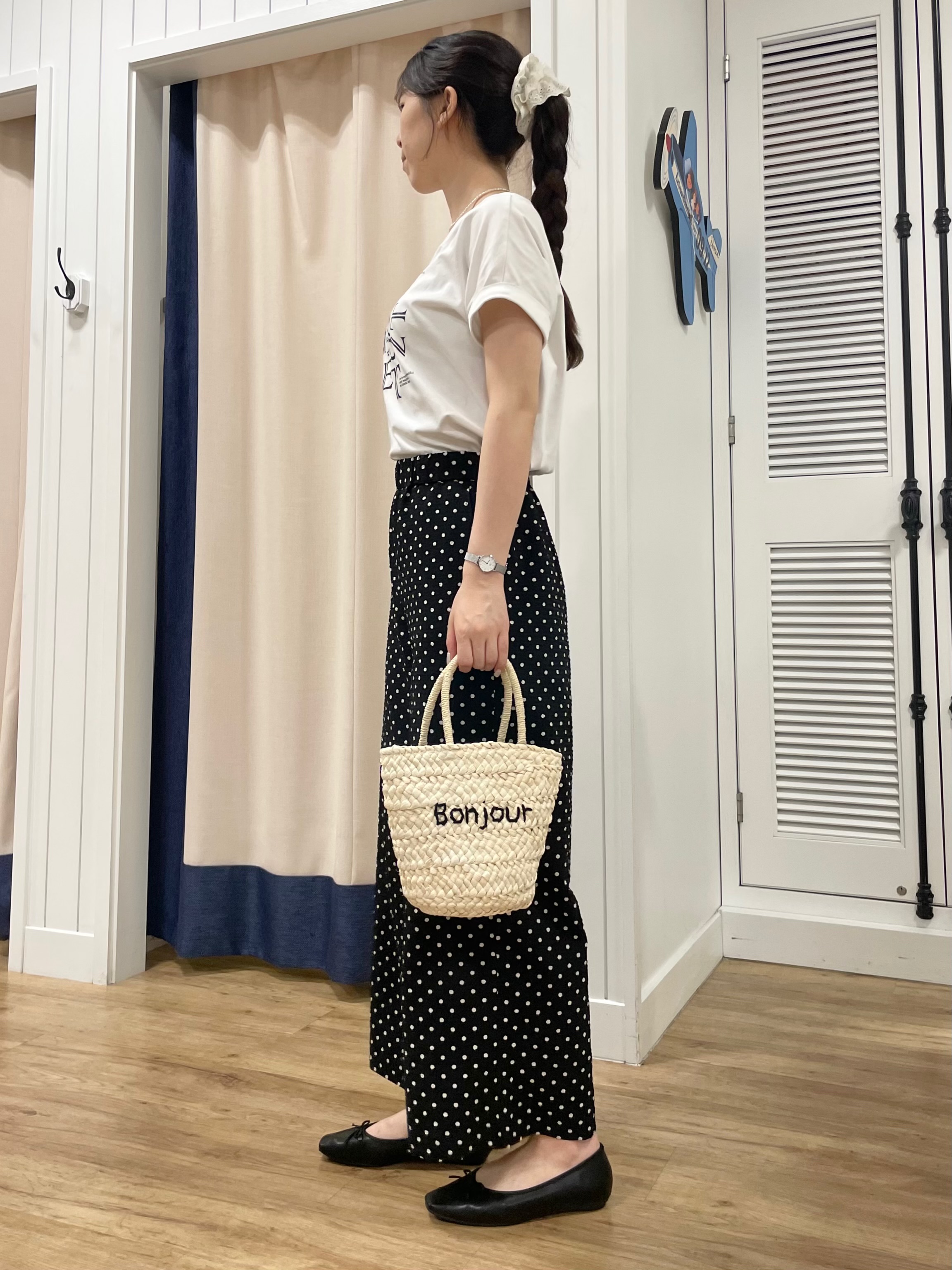 KANNAさんの「Dessin｜【洗える】美光沢カットソーロゴTシャツ」を使ったコーディネート