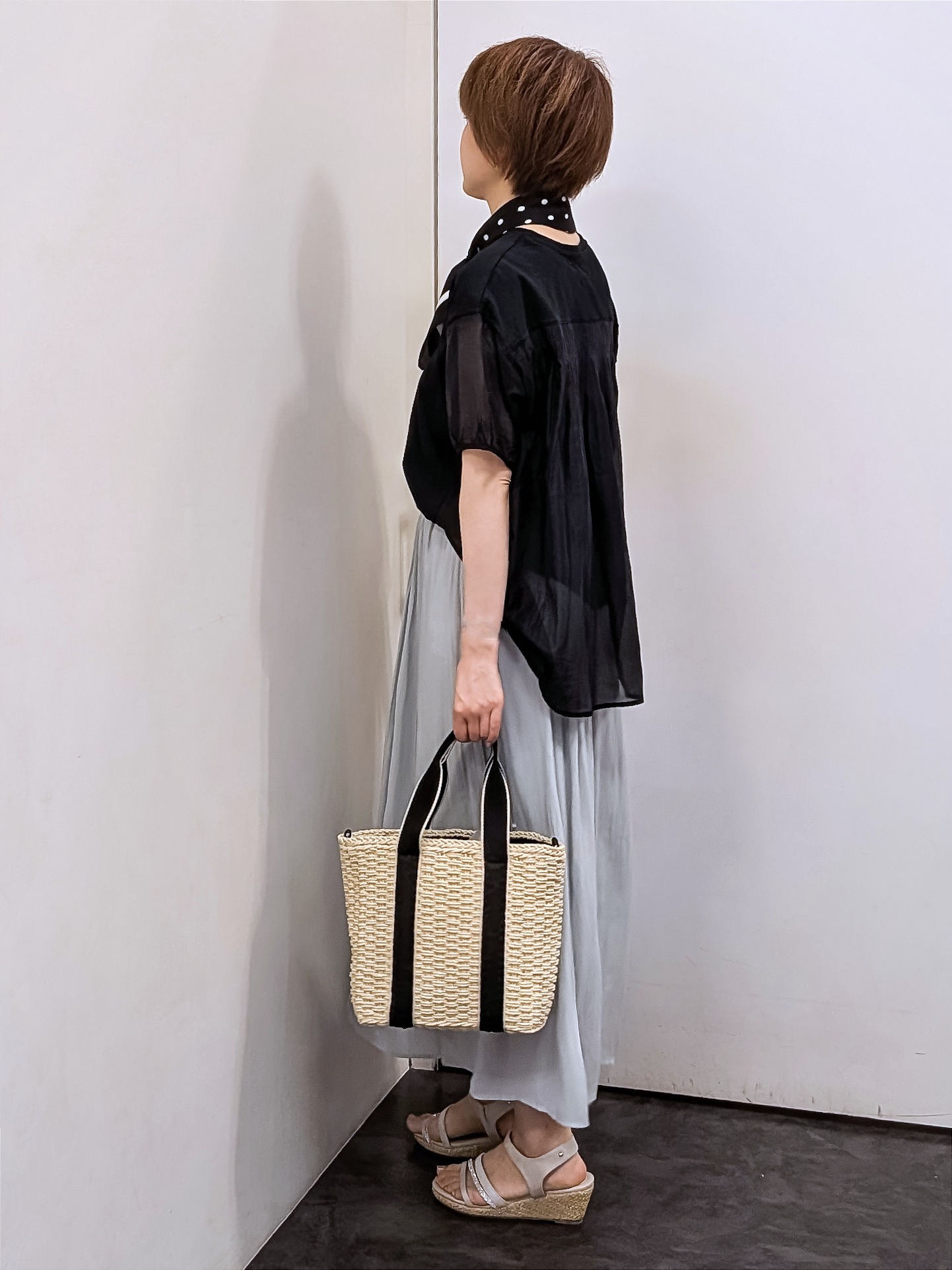 やまちゃんさんの「grove｜【UVカット】体型カバー叶う、バックプリーツTシャツ」を使ったコーディネート