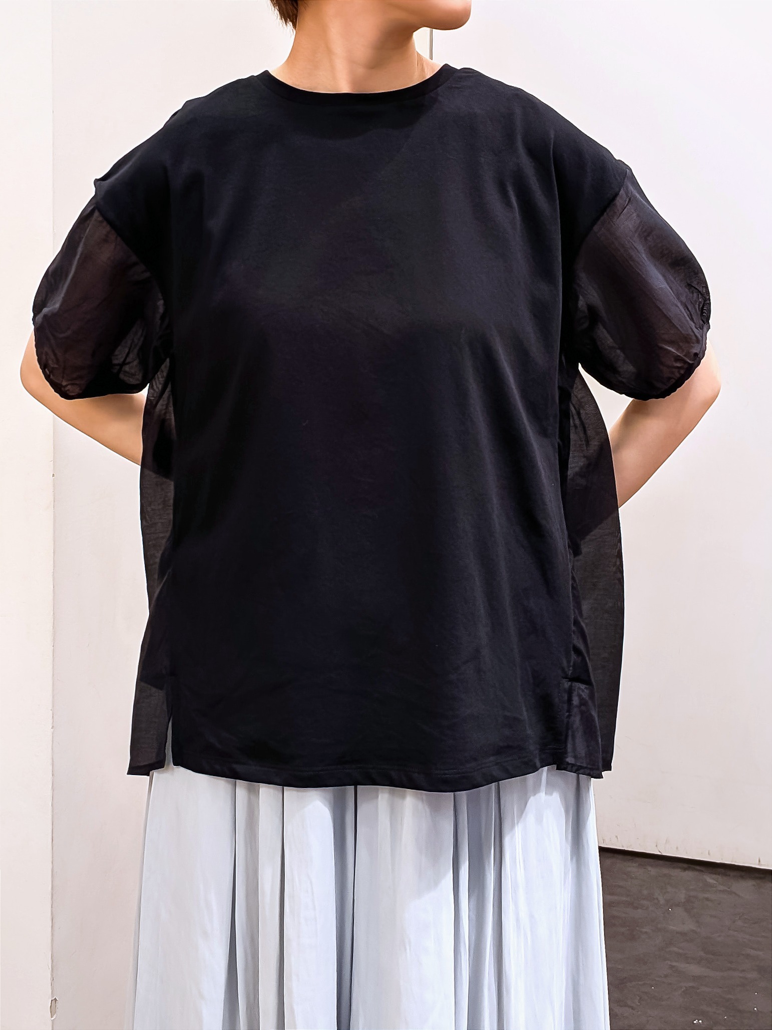 やまちゃんさんの「grove｜【UVカット】体型カバー叶う、バックプリーツTシャツ」を使ったコーディネート