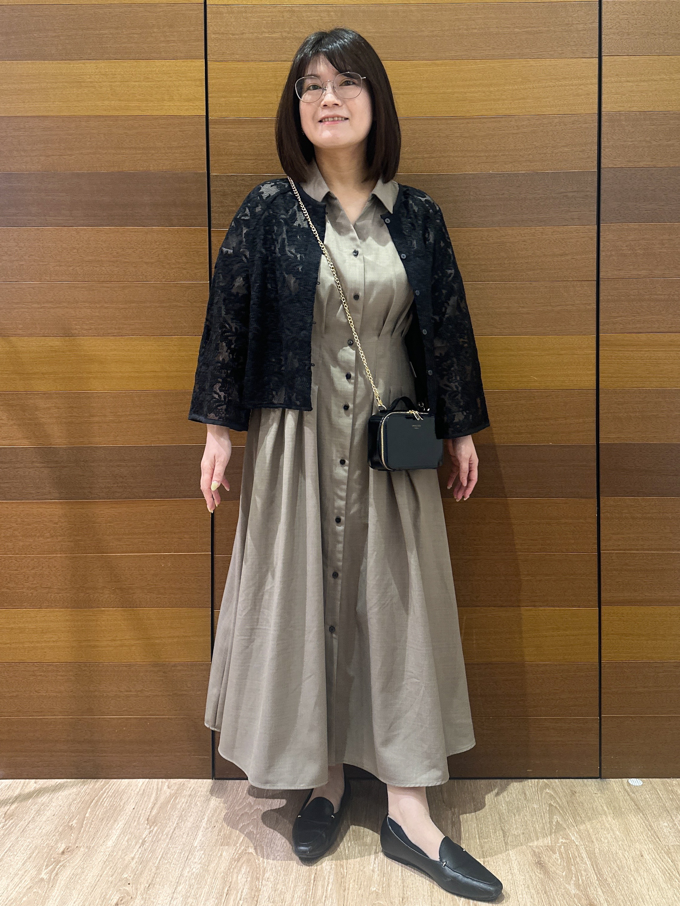Minさんの「OPAQUE.CLIP｜刺繍レースショートブラウス【洗える】」を使ったコーディネート