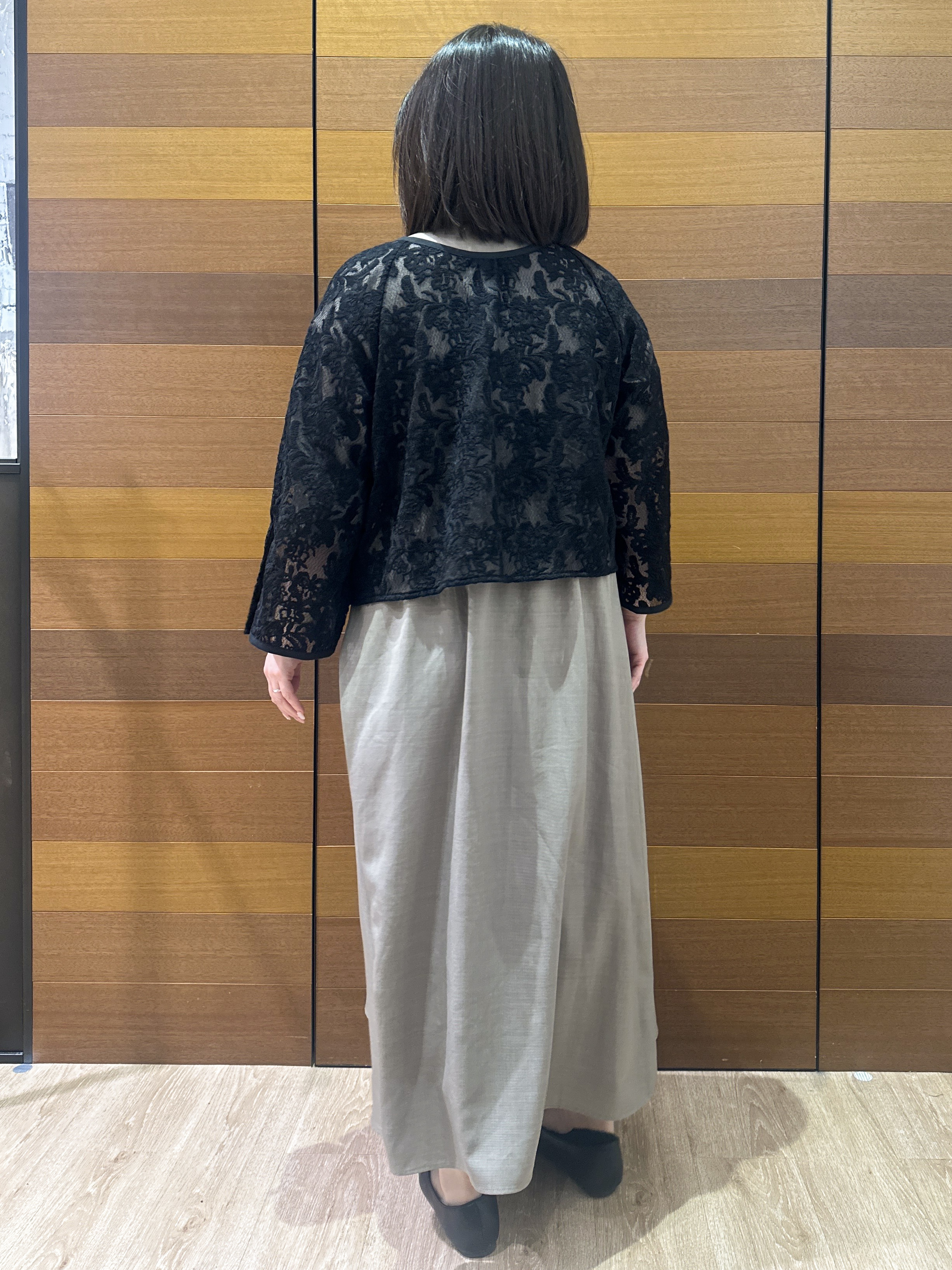 Minさんの「OPAQUE.CLIP｜刺繍レースショートブラウス【洗える】」を使ったコーディネート