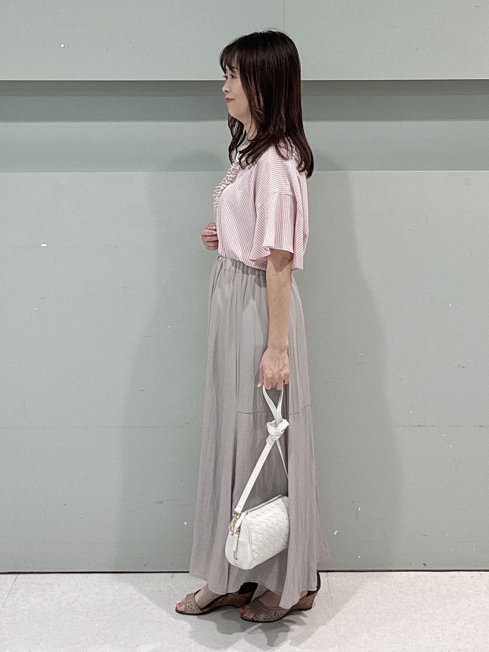 makiさんの「UNTITLED｜◆【アンサンブル可】ラメ混クルーネックカーディガン」を使ったコーディネート